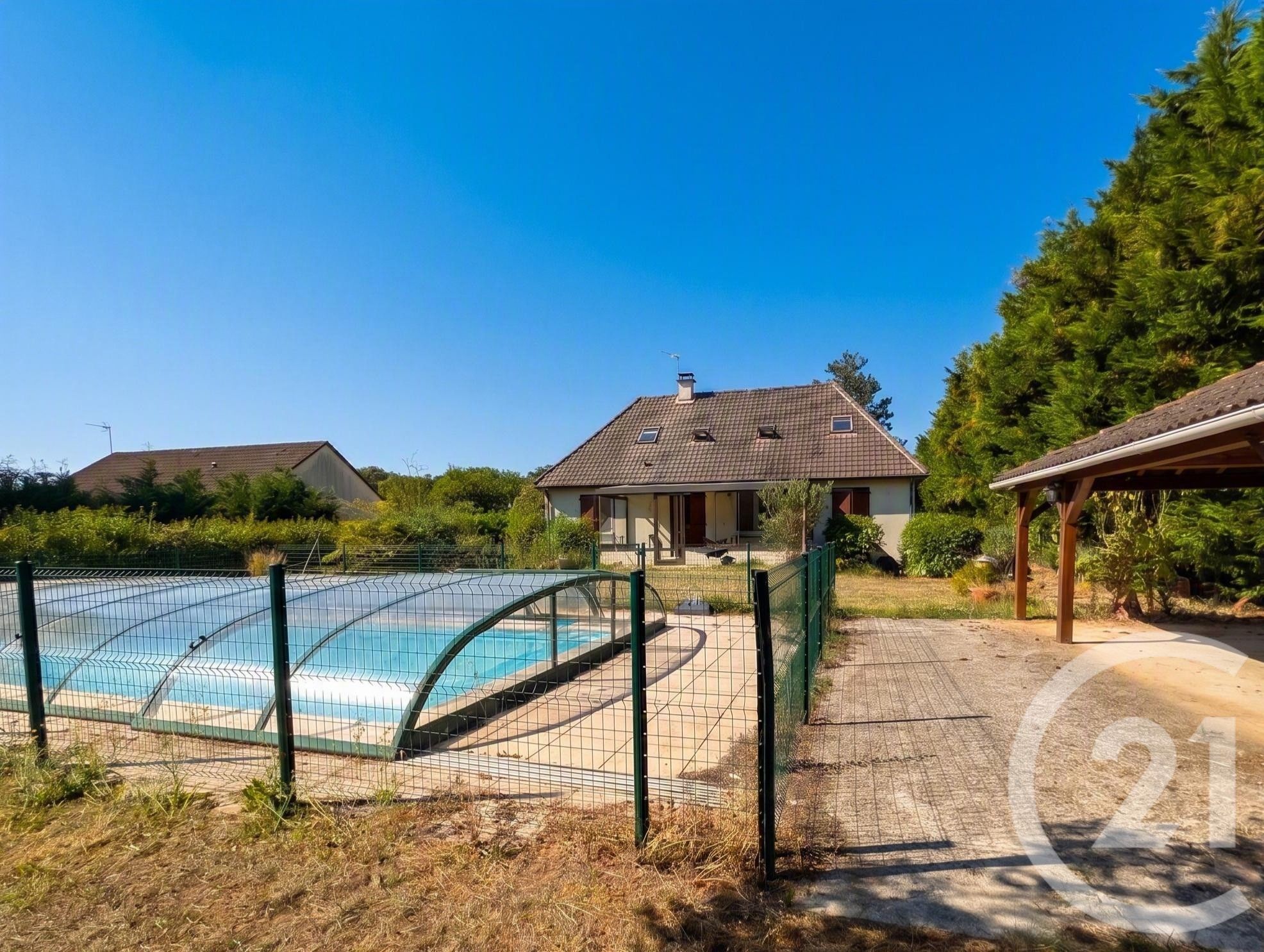Maison 127m² — Mâron