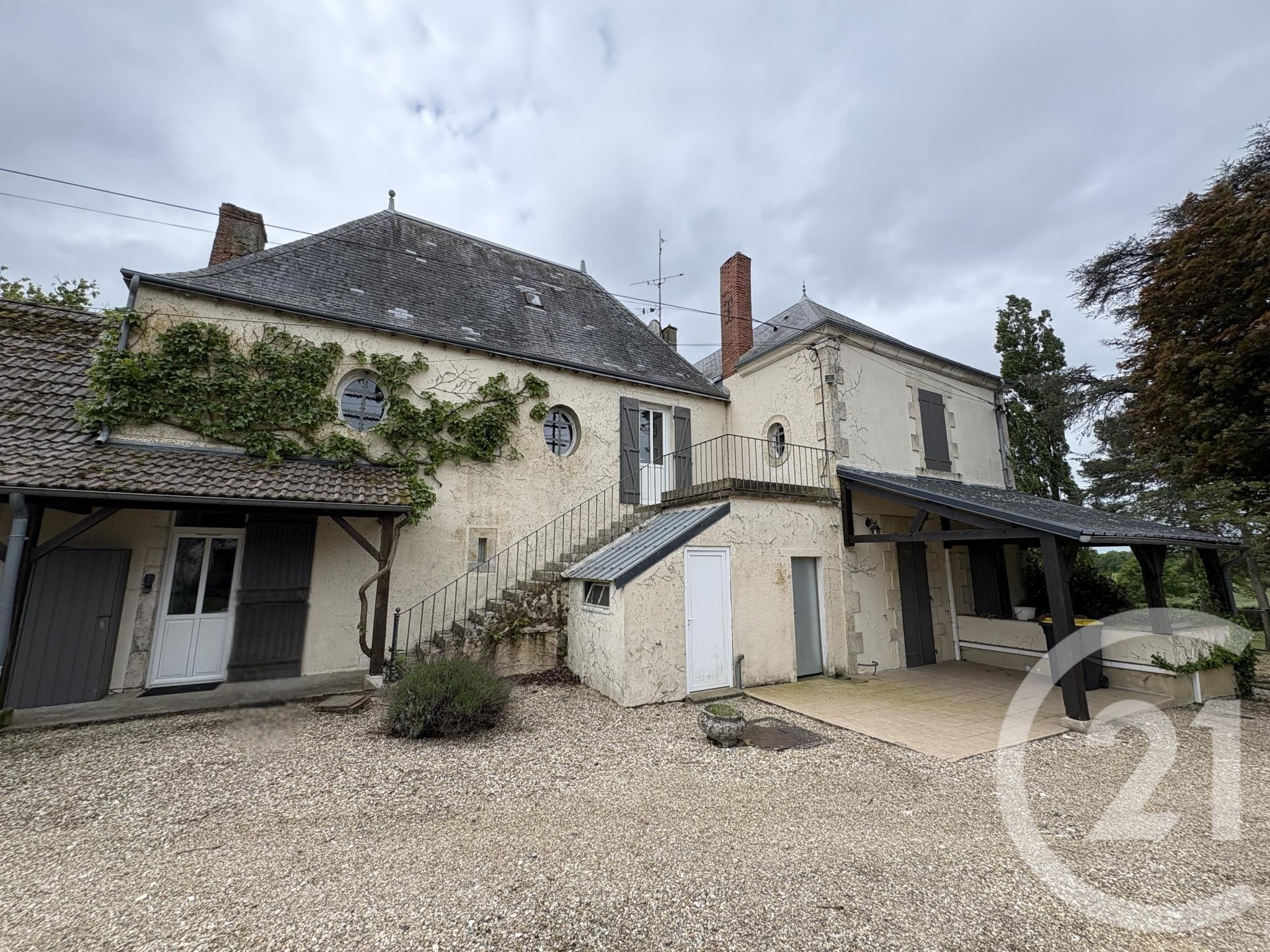 Maison 261m² — Nuret-le-Ferron