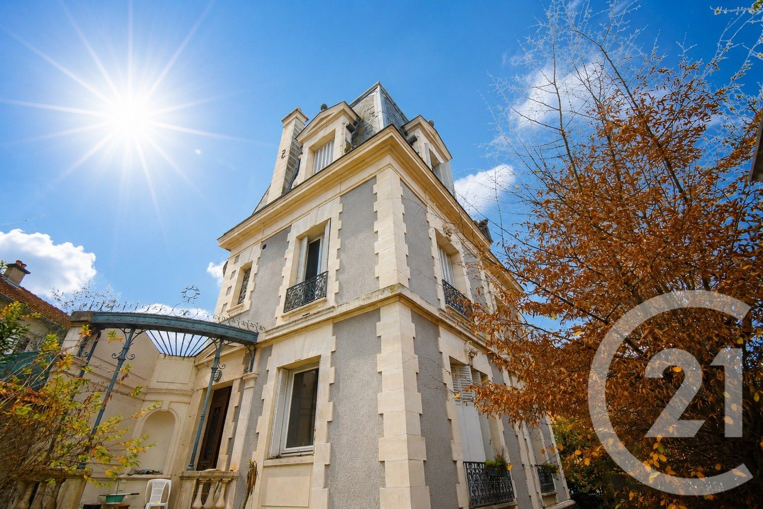 Maison 201m² — Vichy