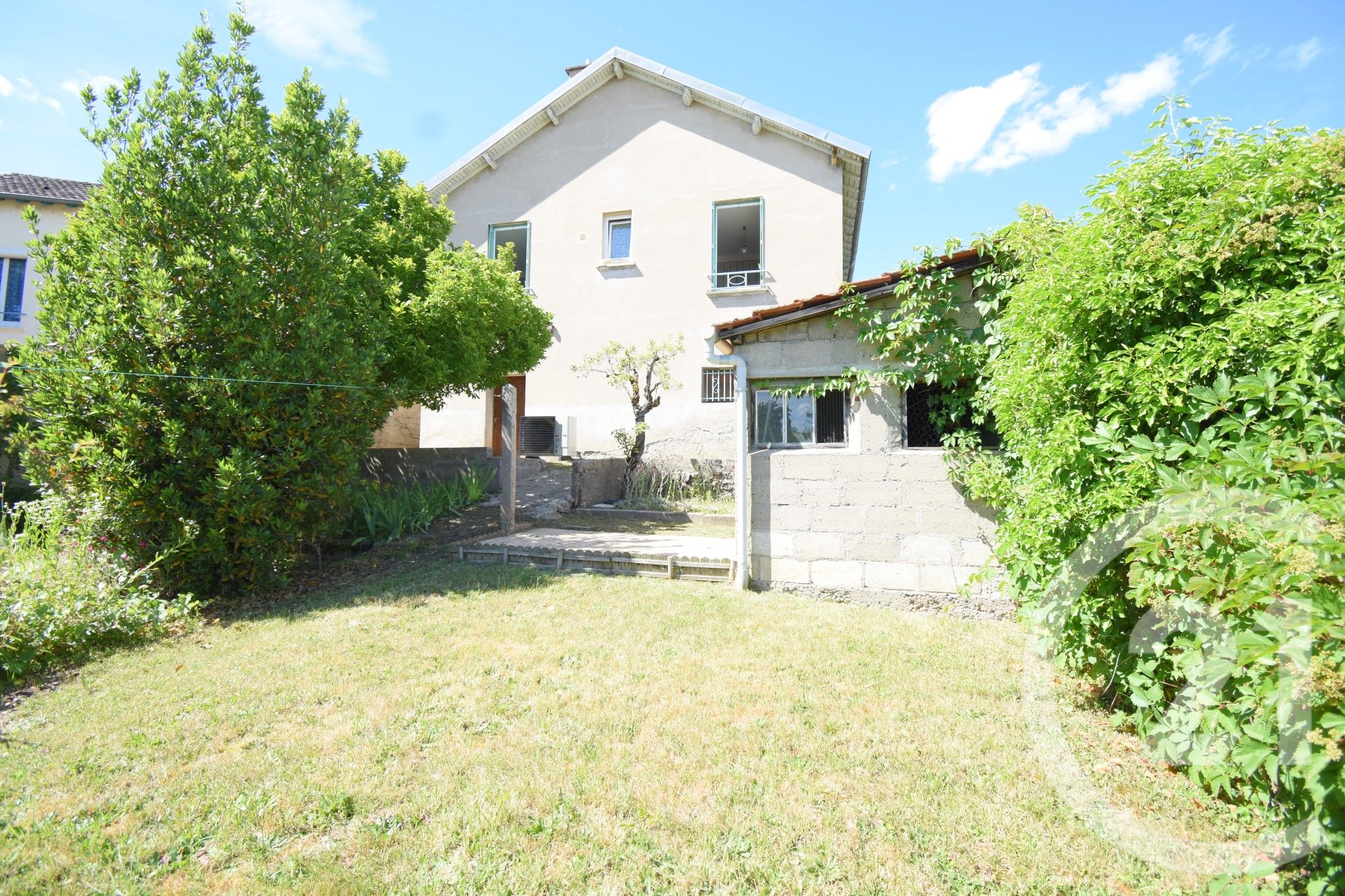 Maison 117m² — Saint-Yorre