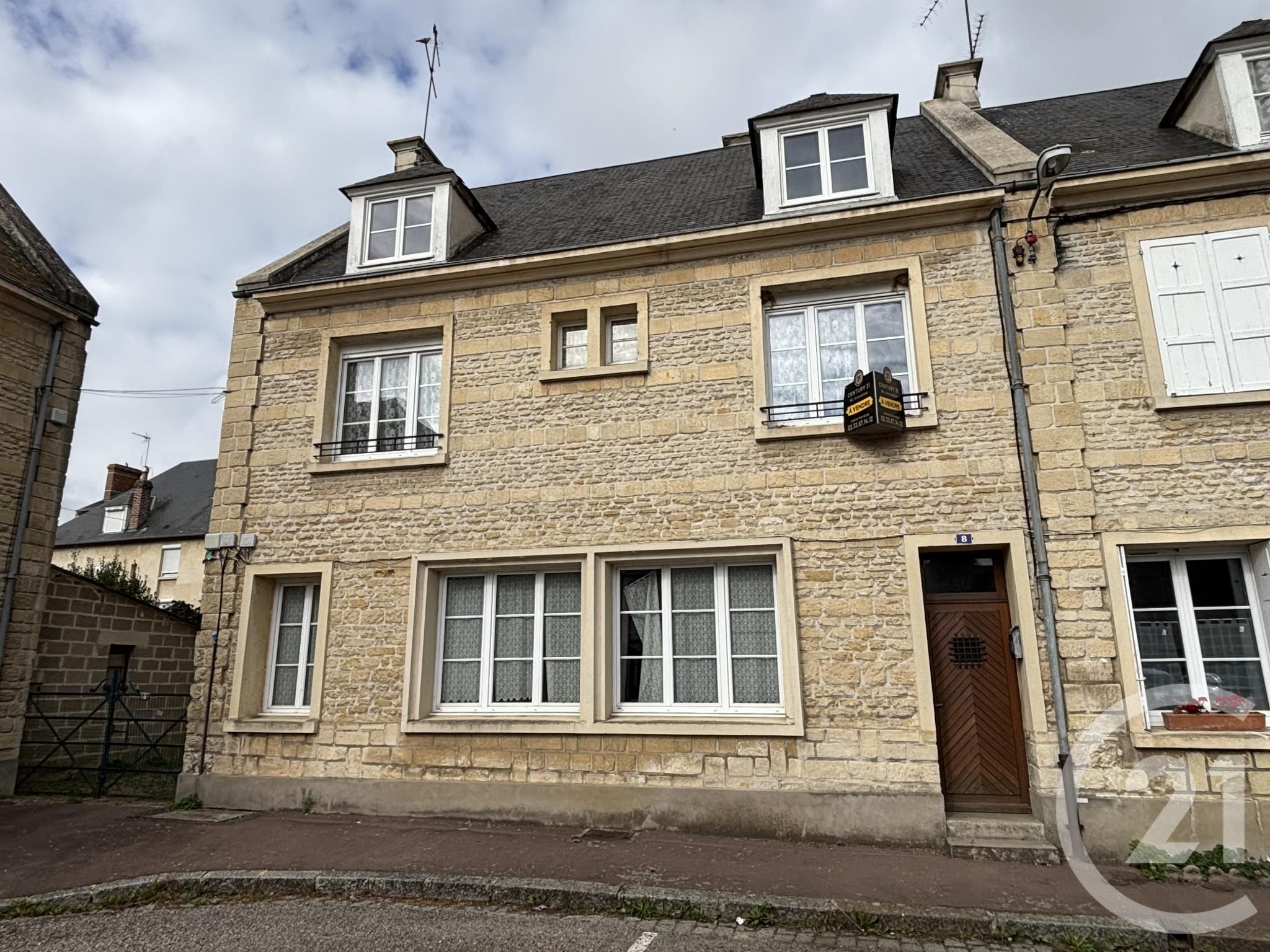 Maison 130m² — Trun