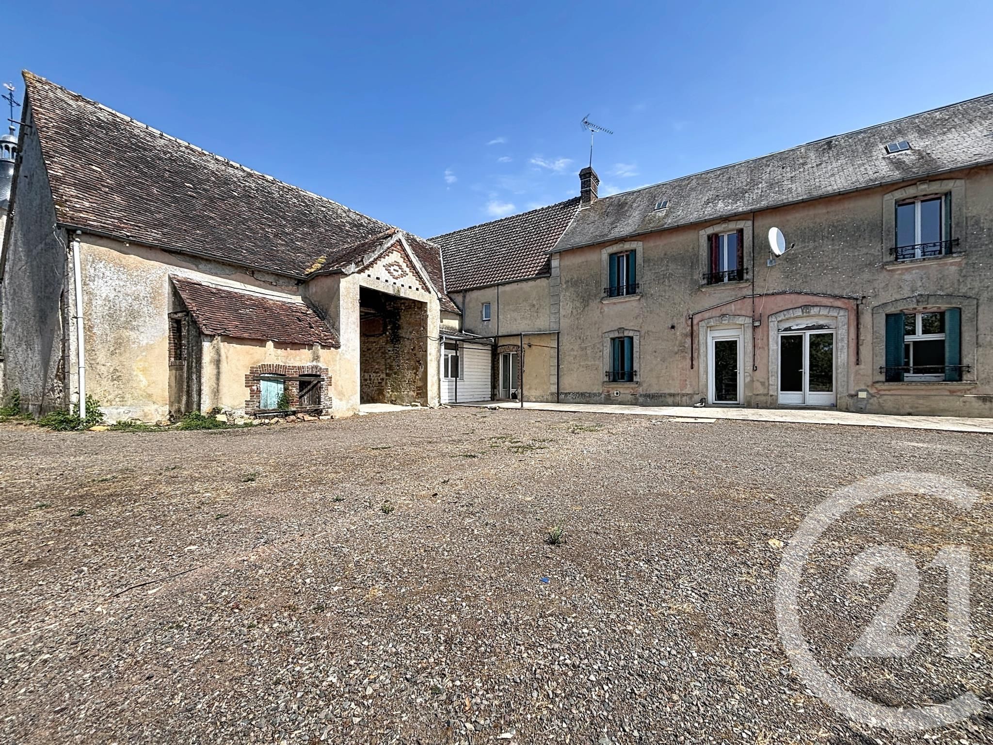Maison 188m² — Le Cercueil