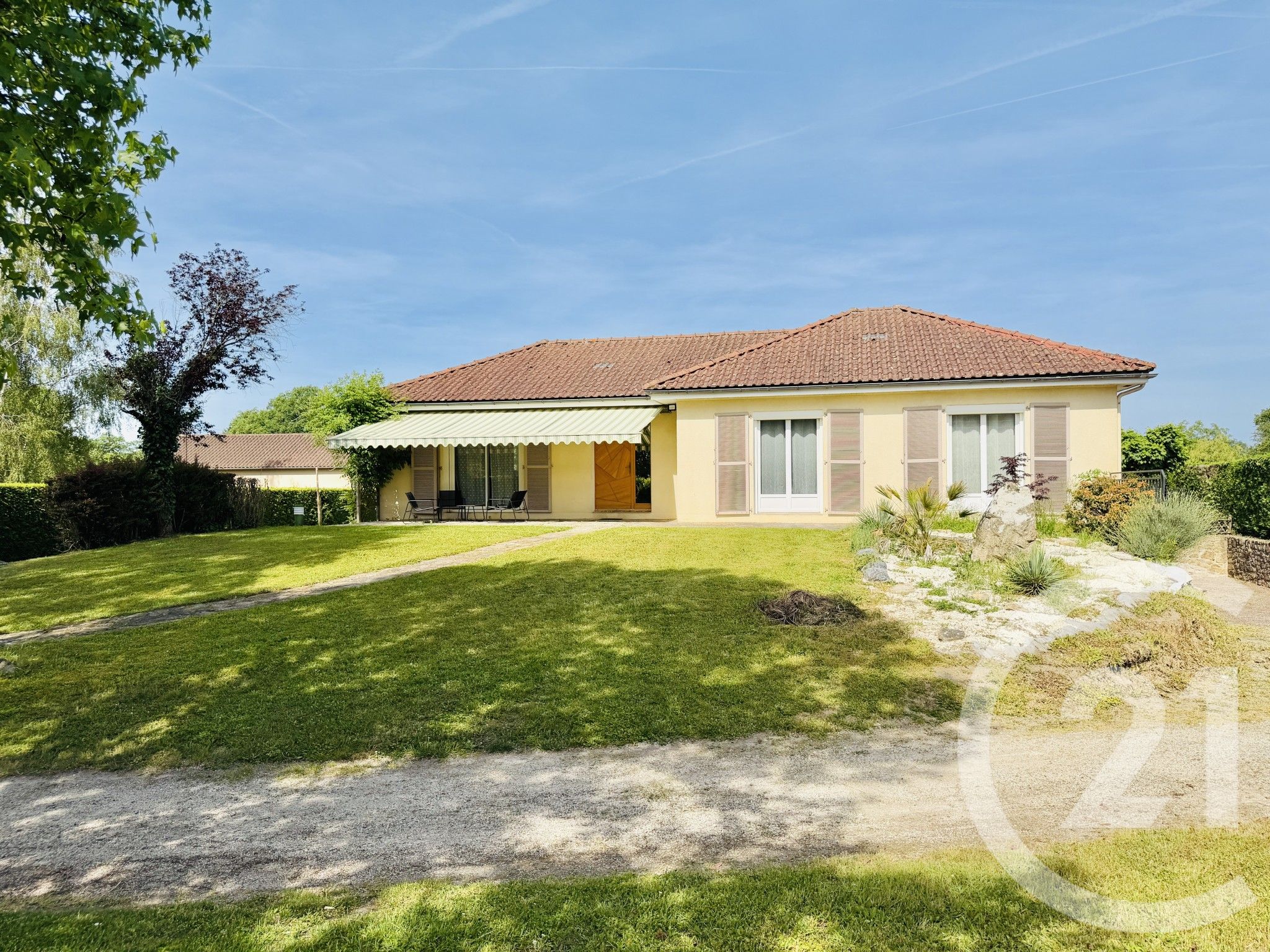 Maison 107m² — Saint-Gence
