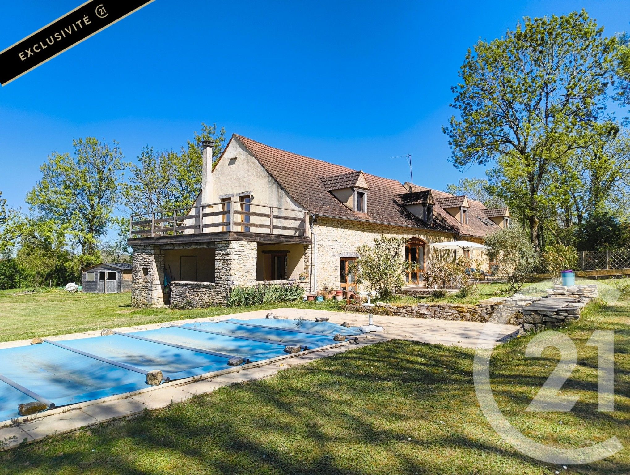 Maison 232m² — Dégagnac