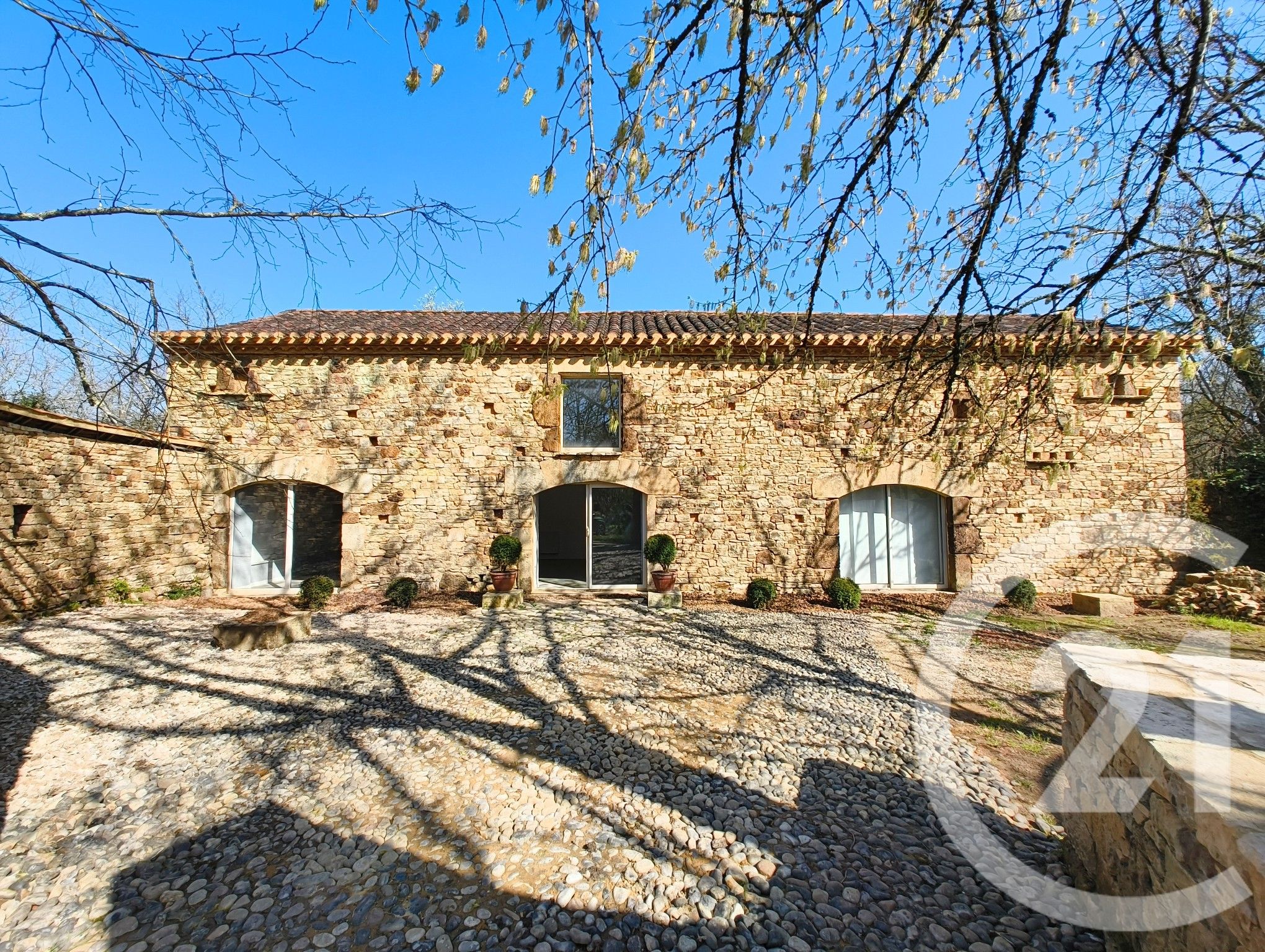 Maison 113m² — Montcléra