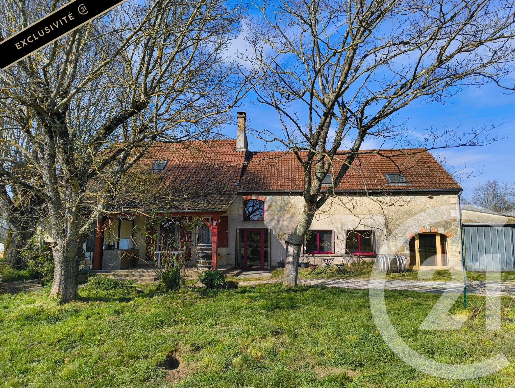 Maison 231m² — Anglars-Nozac