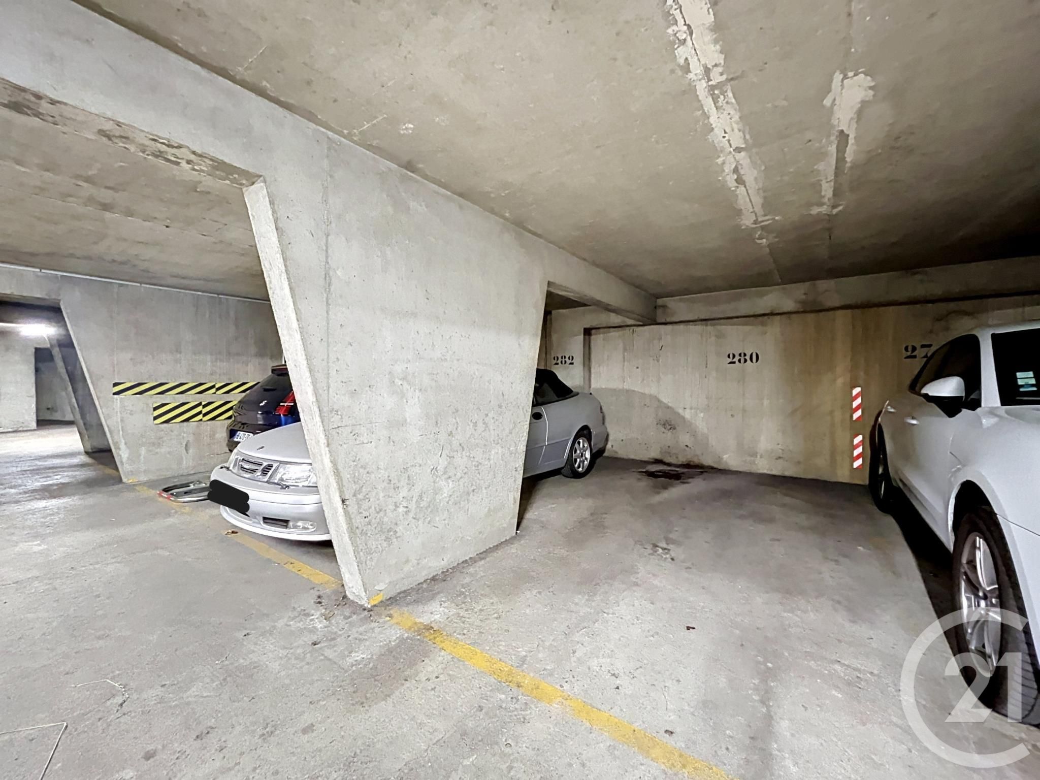 Parking 11m² — Chatou