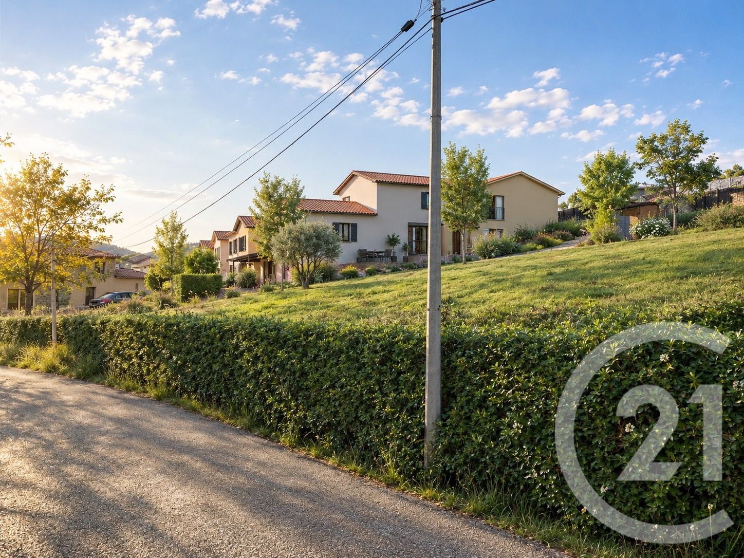 Maison 88m² — Valsonne