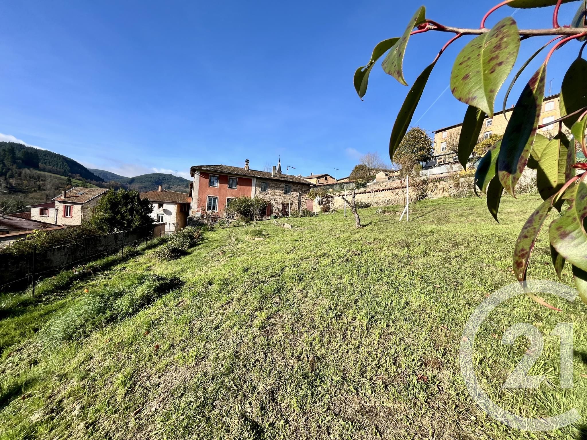 Maison 142m² — Valsonne