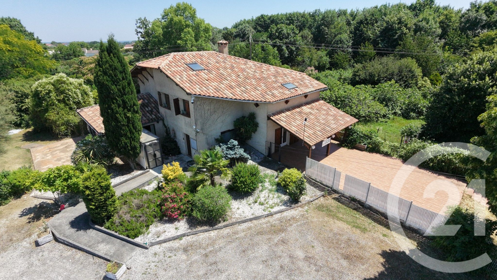 Maison 324m² — Bourret