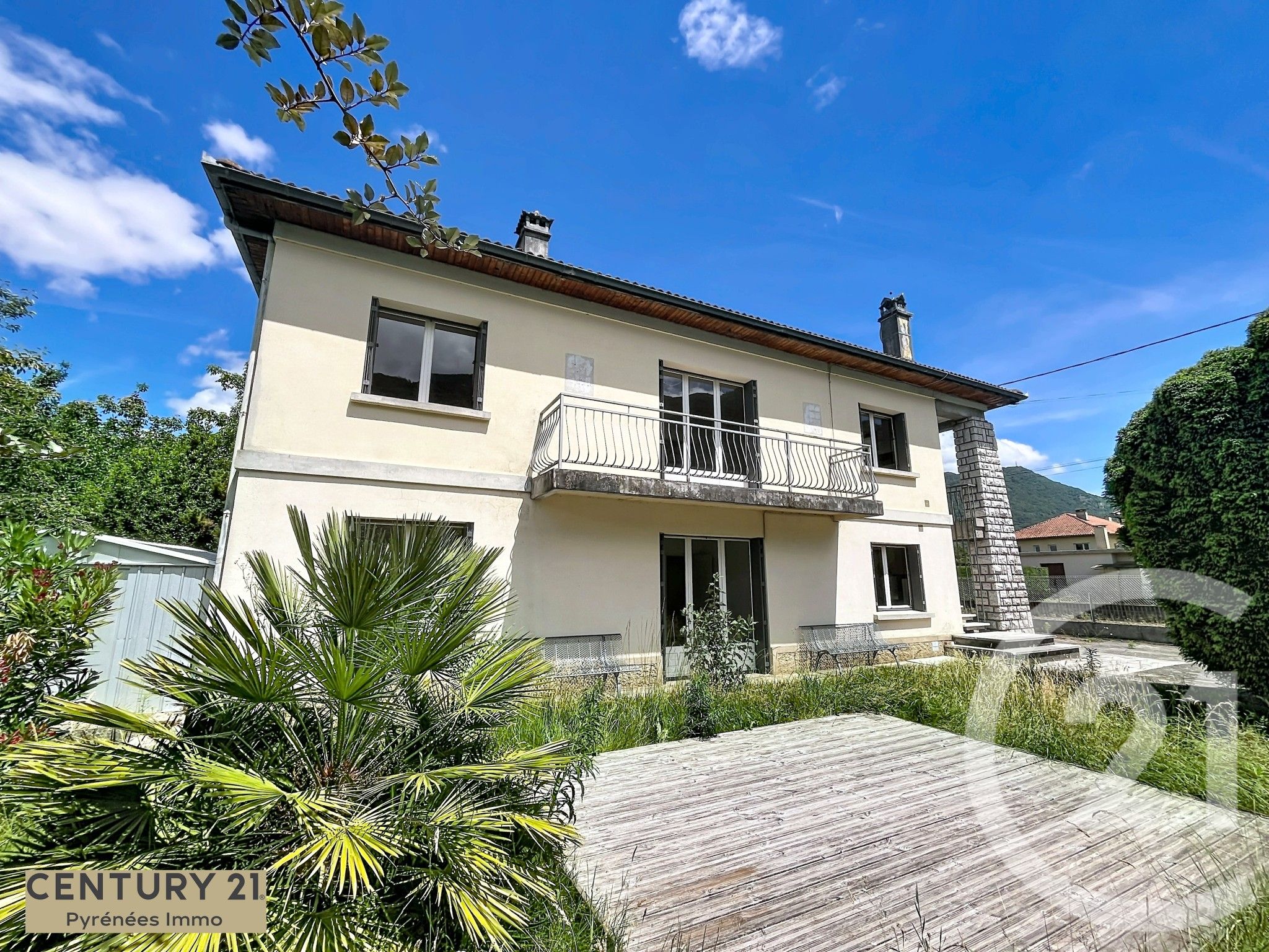 Maison 151m² — Saléchan