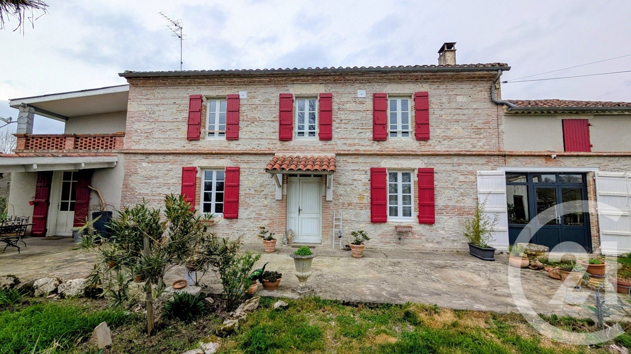 Maison 198m² — Lamagistère