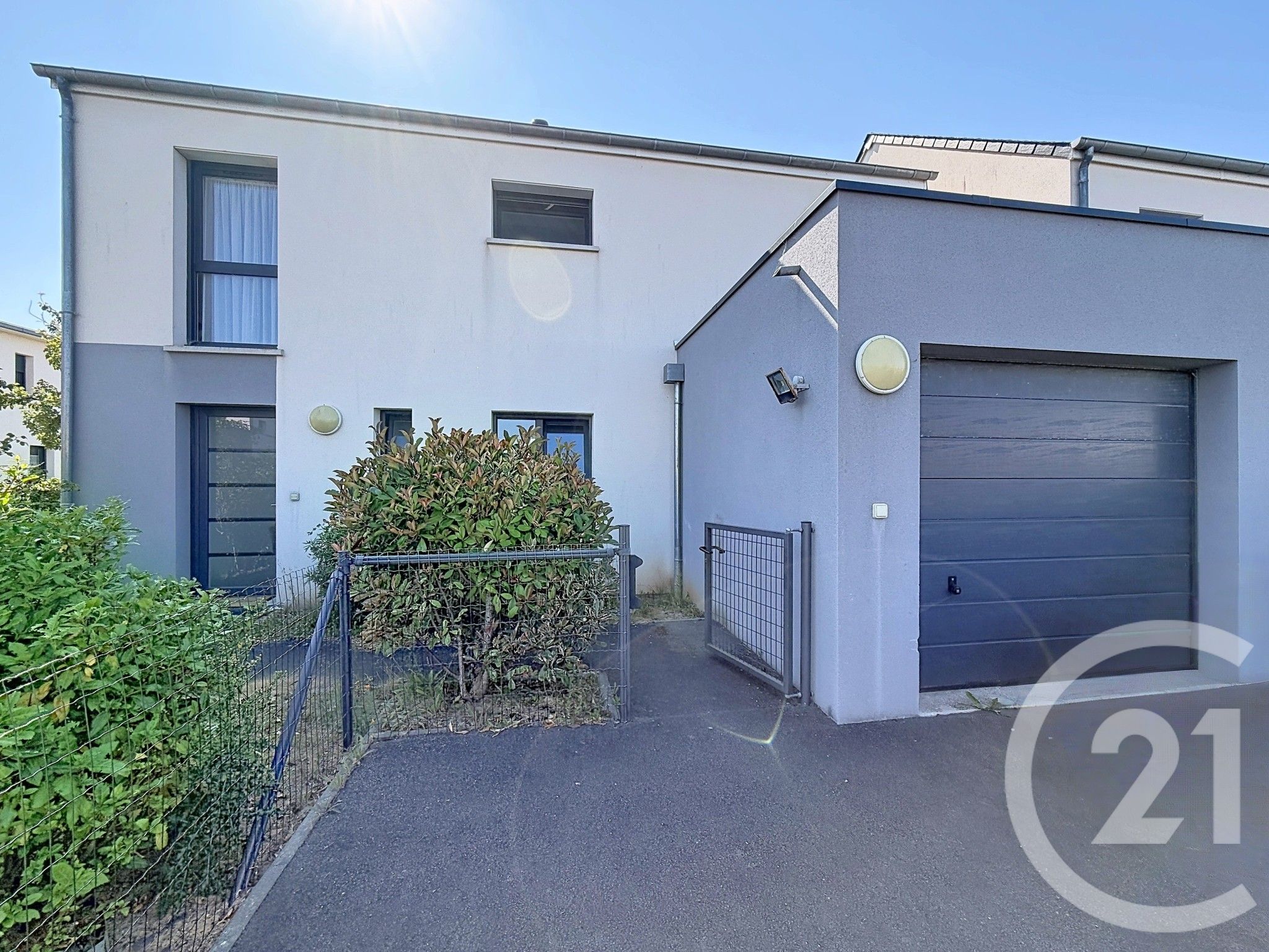 Maison 81m² — Biéville-Beuville