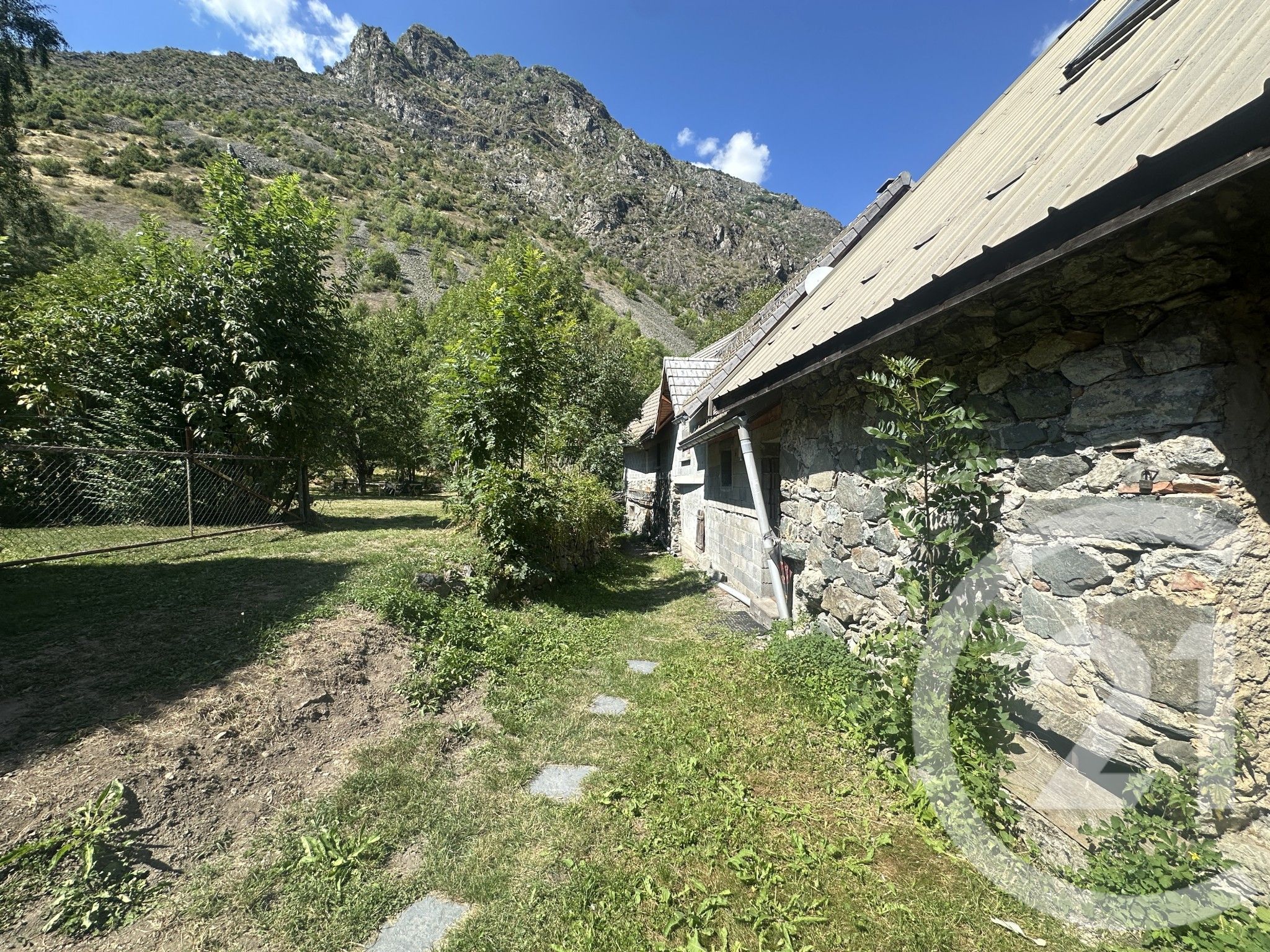 Maison 143m² — Saint-Maurice-en-Valgodemard