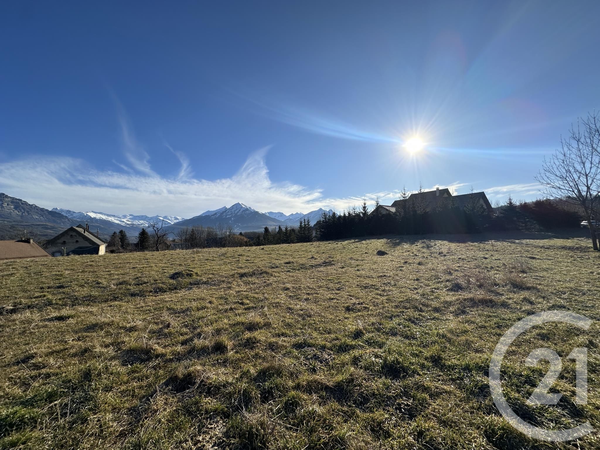 Terrain — Saint-Laurent-du-Cros