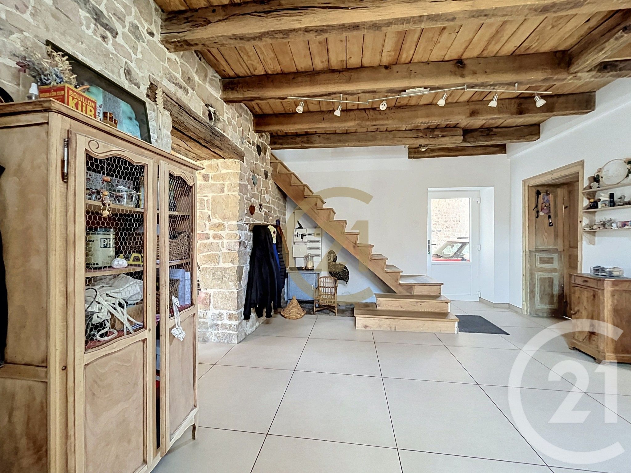 Maison 212m² — Genevrey
