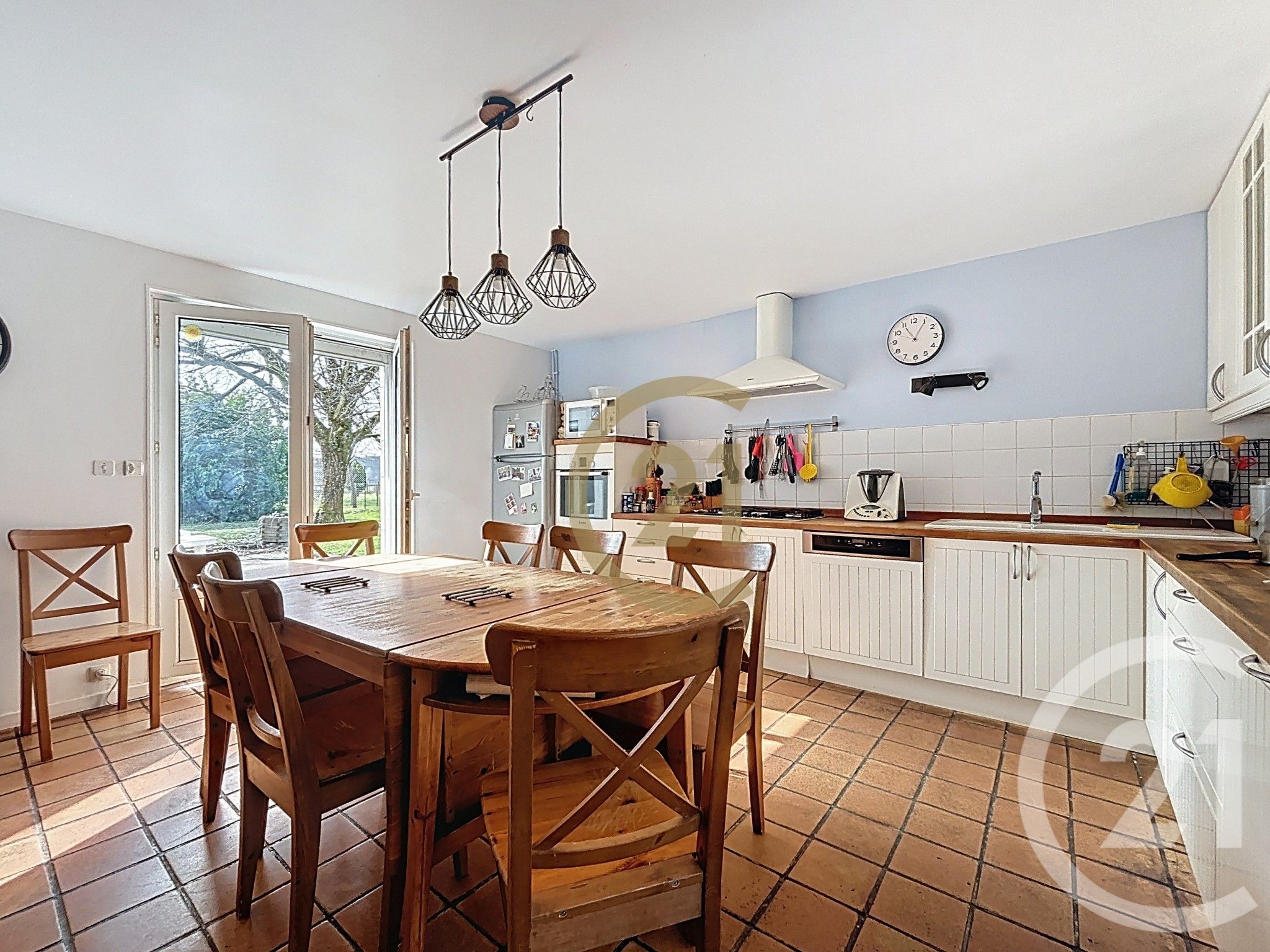 Maison 305m² — Roye