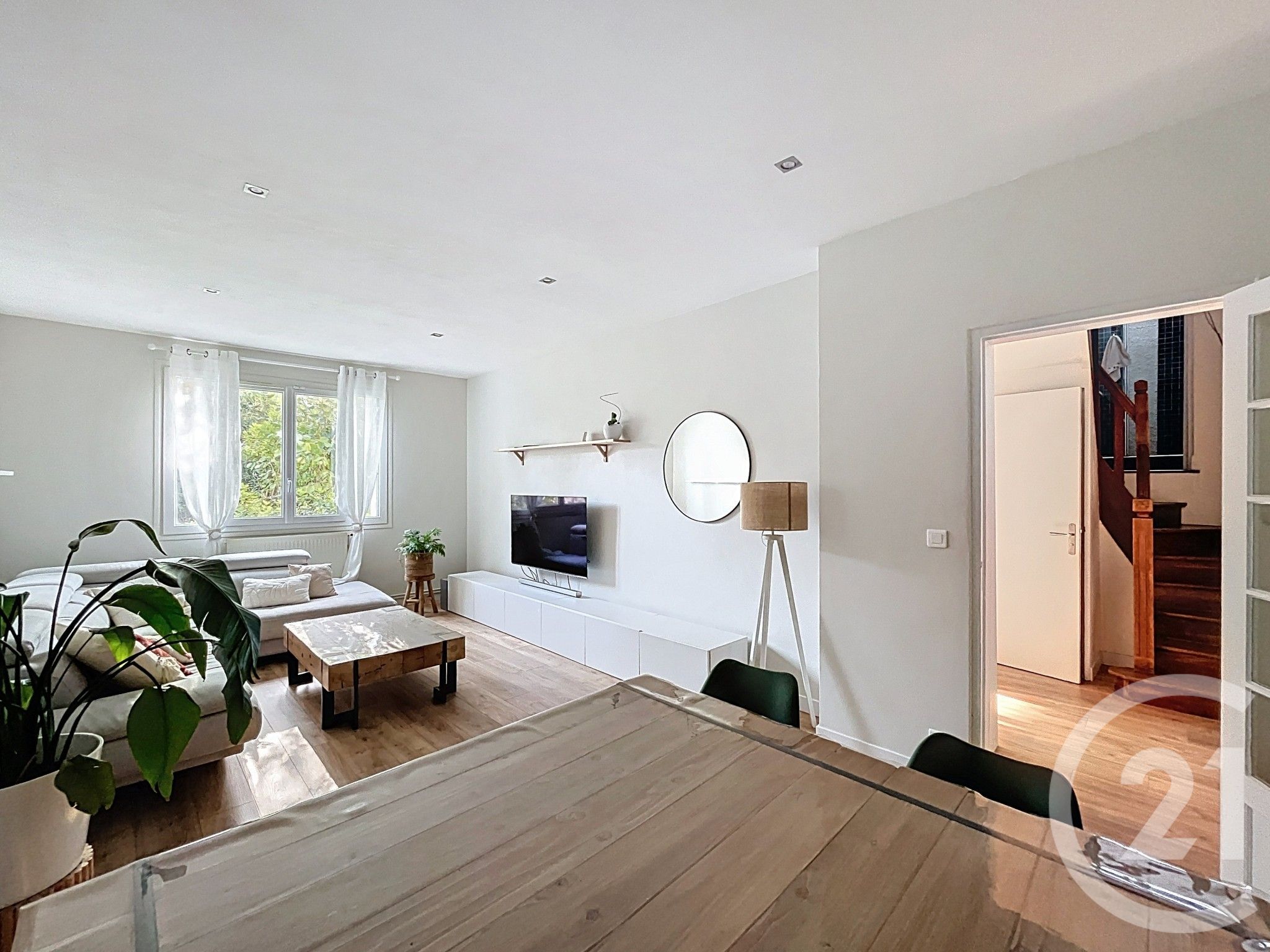 Appartement 101m² — Belloy-en-France