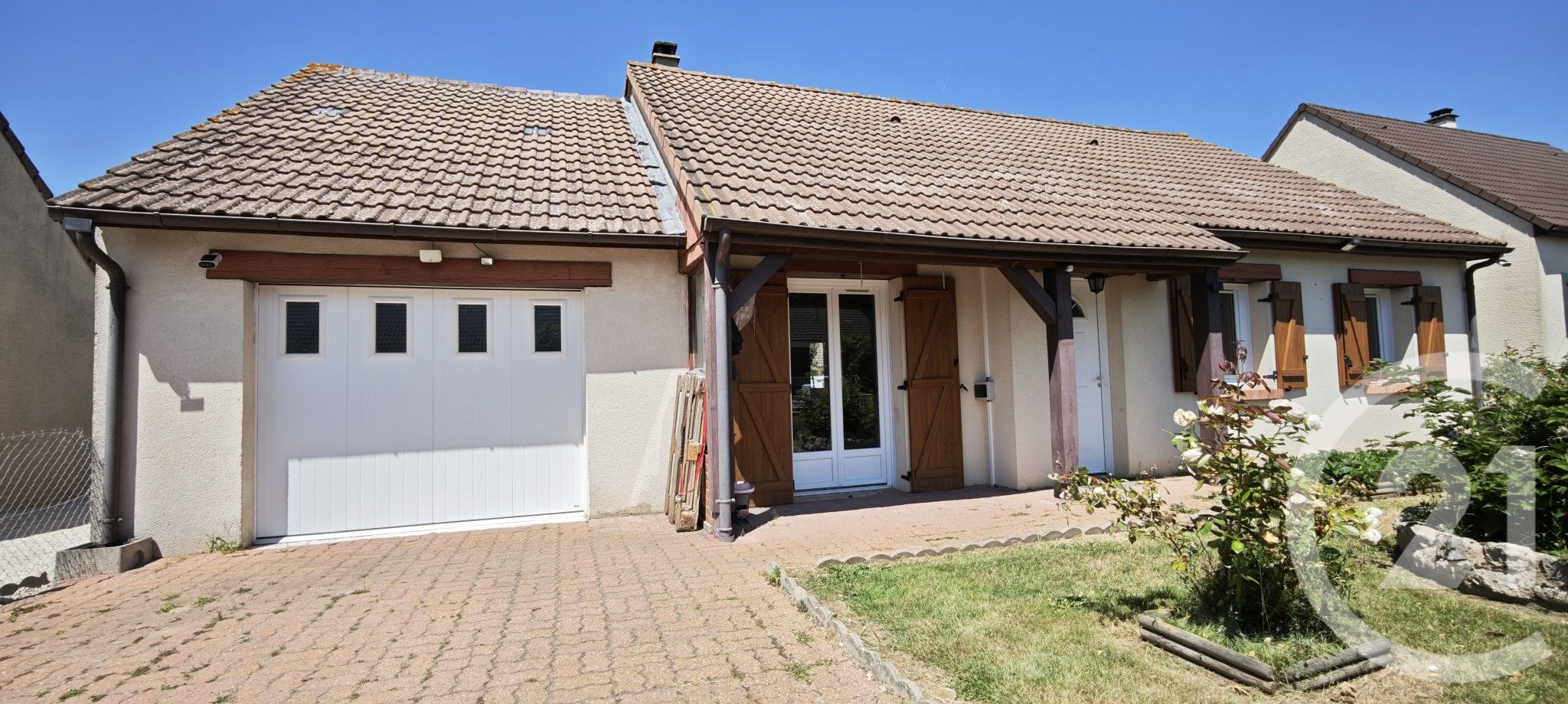 Maison 77m² — Donnemain-Saint-Mamès