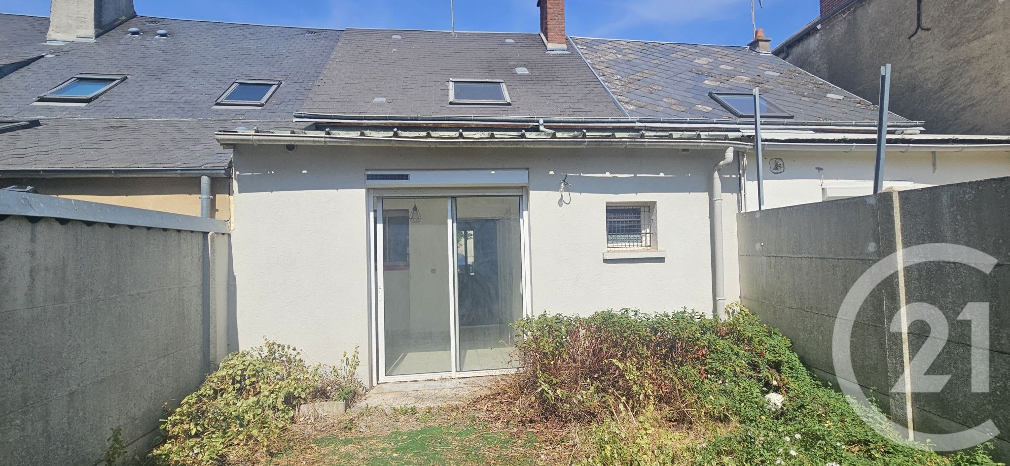 Maison 75m² — Patay