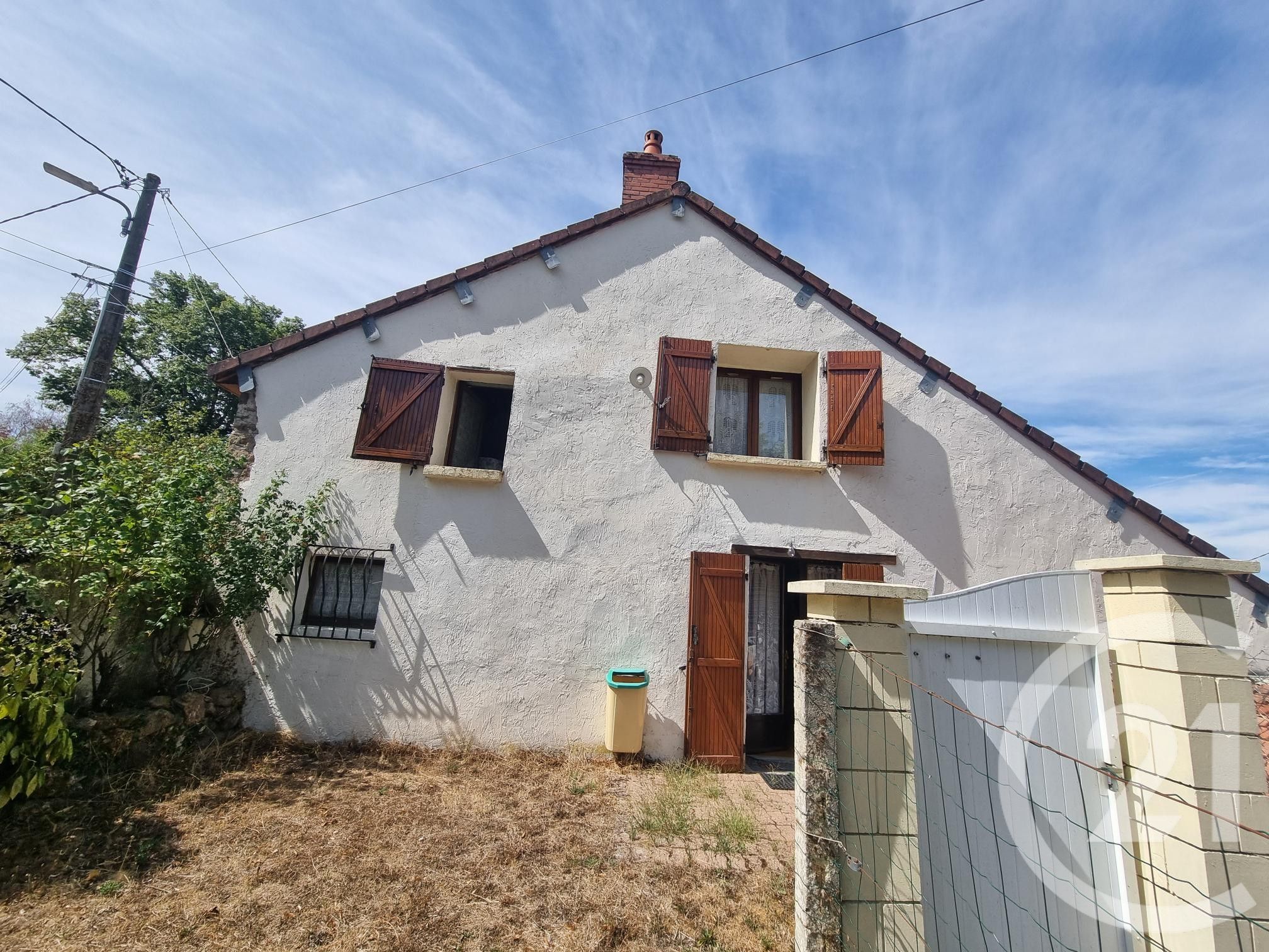 Maison 81m² — Montreuillon