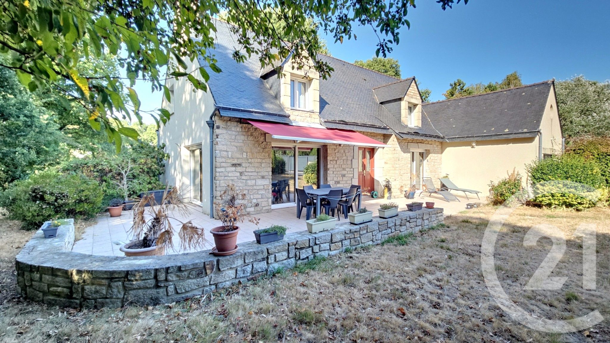 Maison 191m² — Surzur