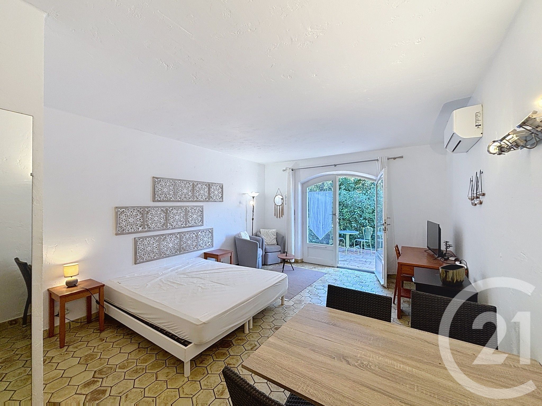 Appartement 1P – Mandelieu-la-Napoule (06210)
