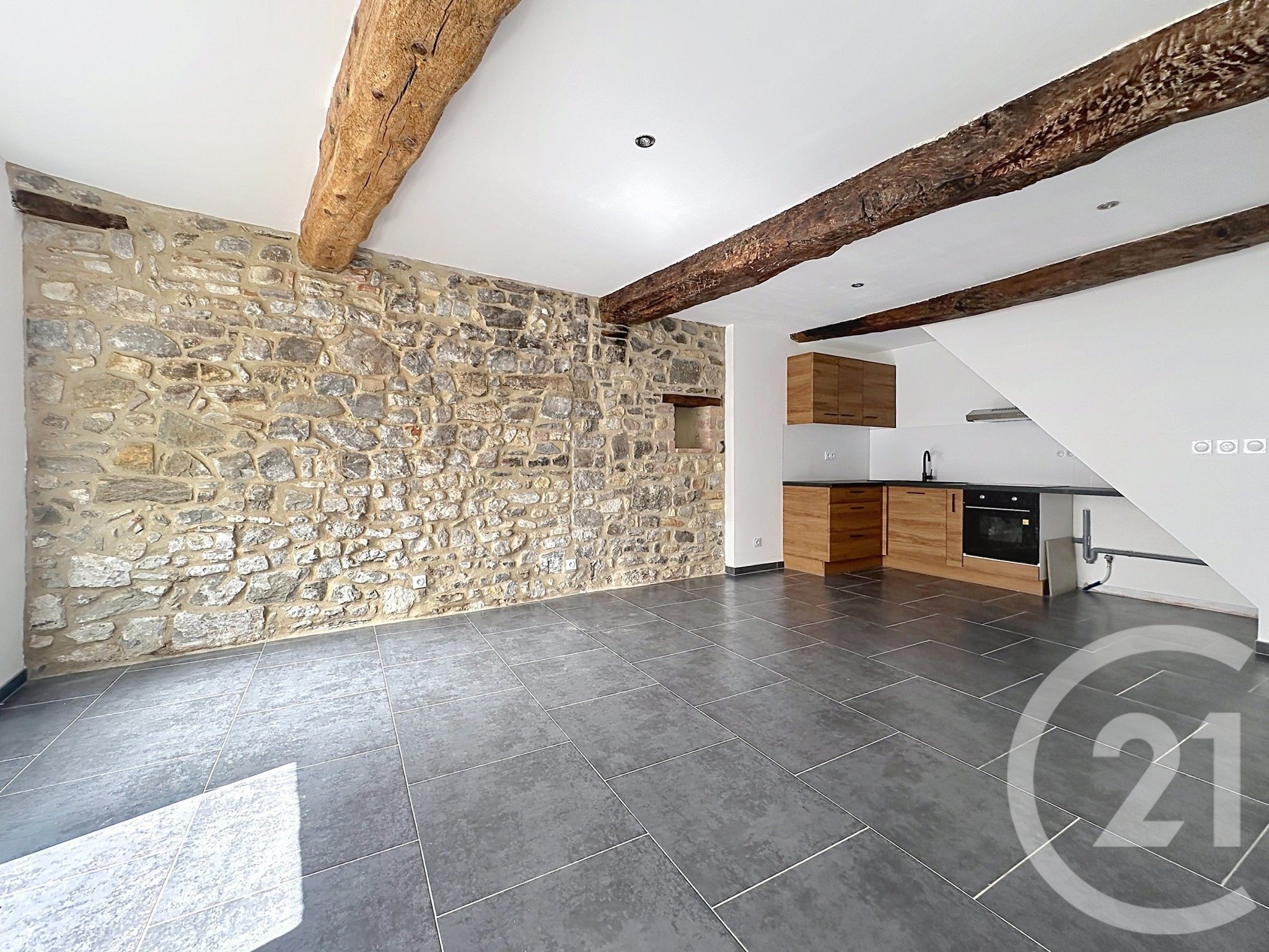 Maison 77m² — Lédignan