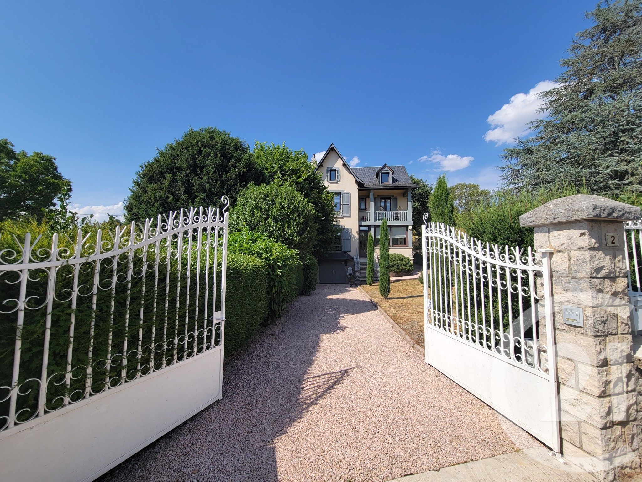 Maison 157m² — Saint-Germain-du-Teil
