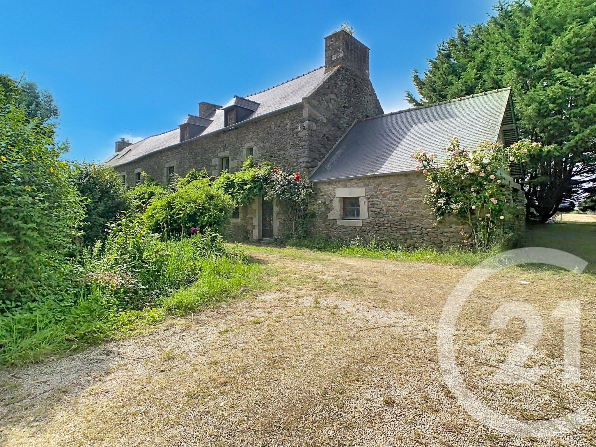 Maison 265m² — Corseul