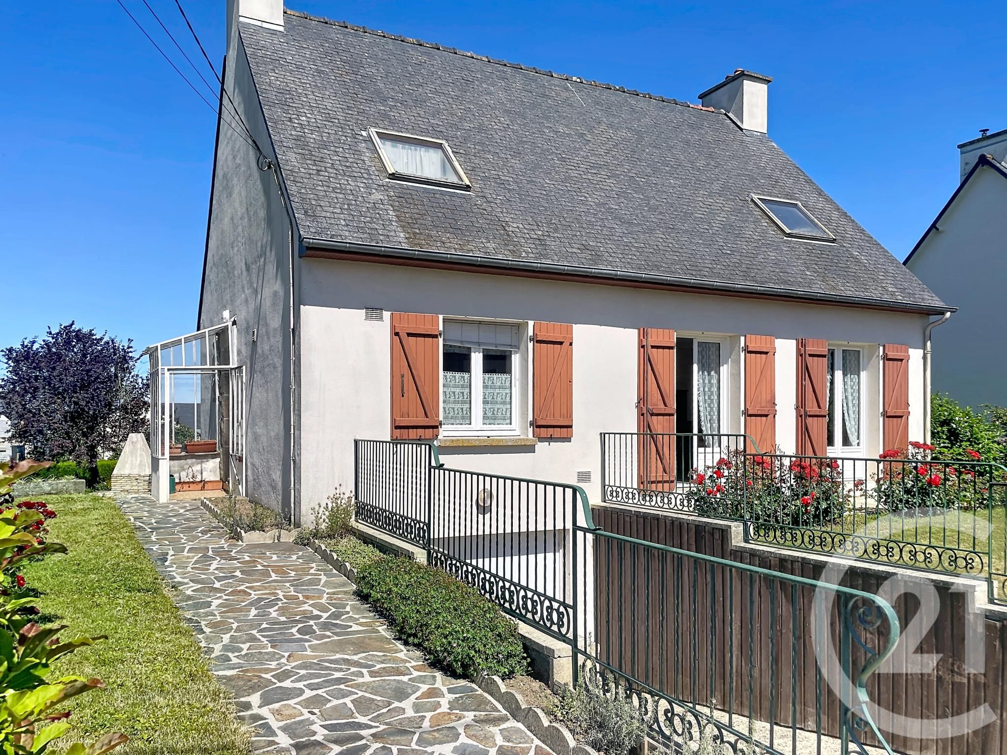 Maison 80m² — Lanvallay