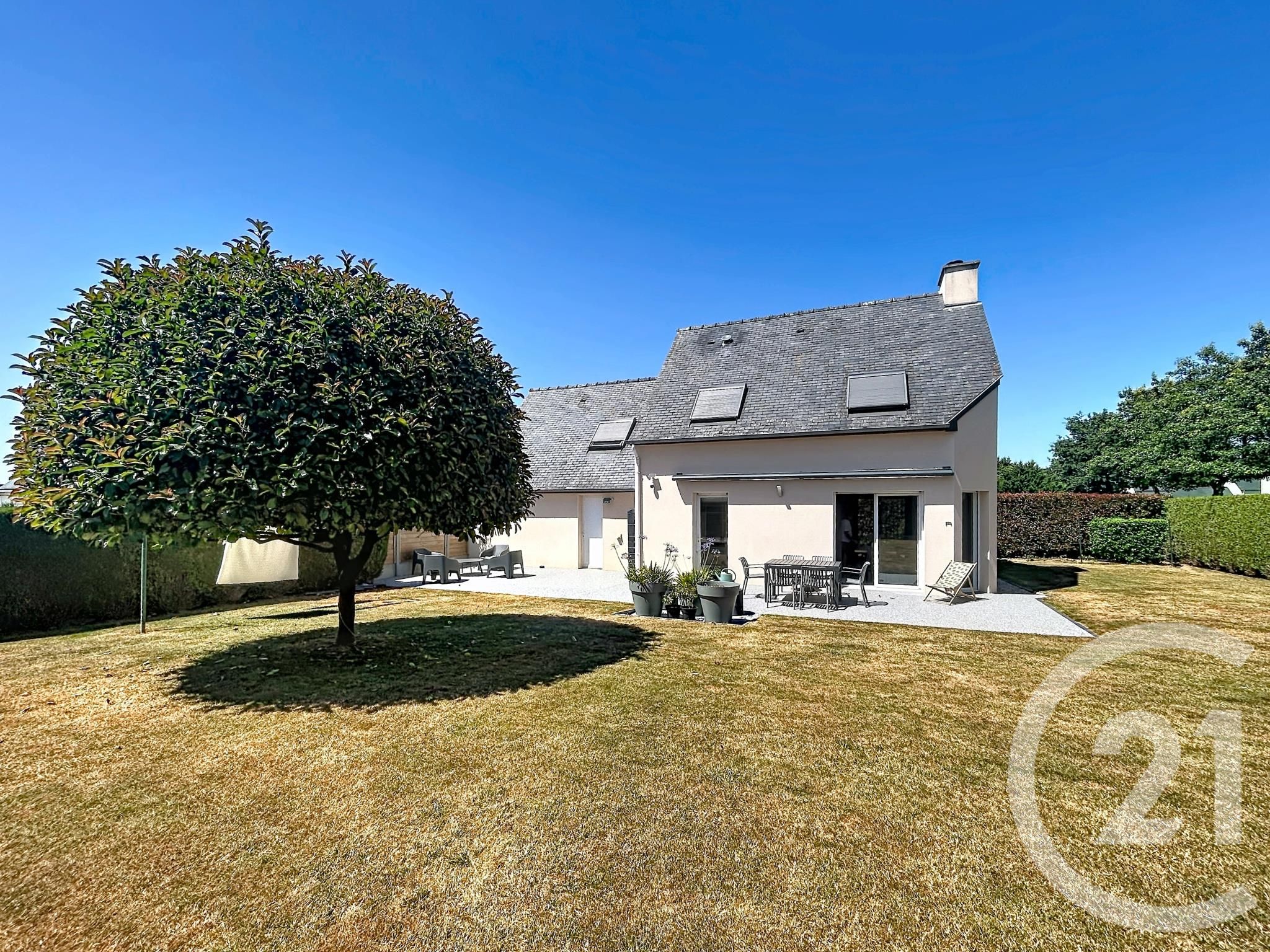 Maison 98m² — Bobital