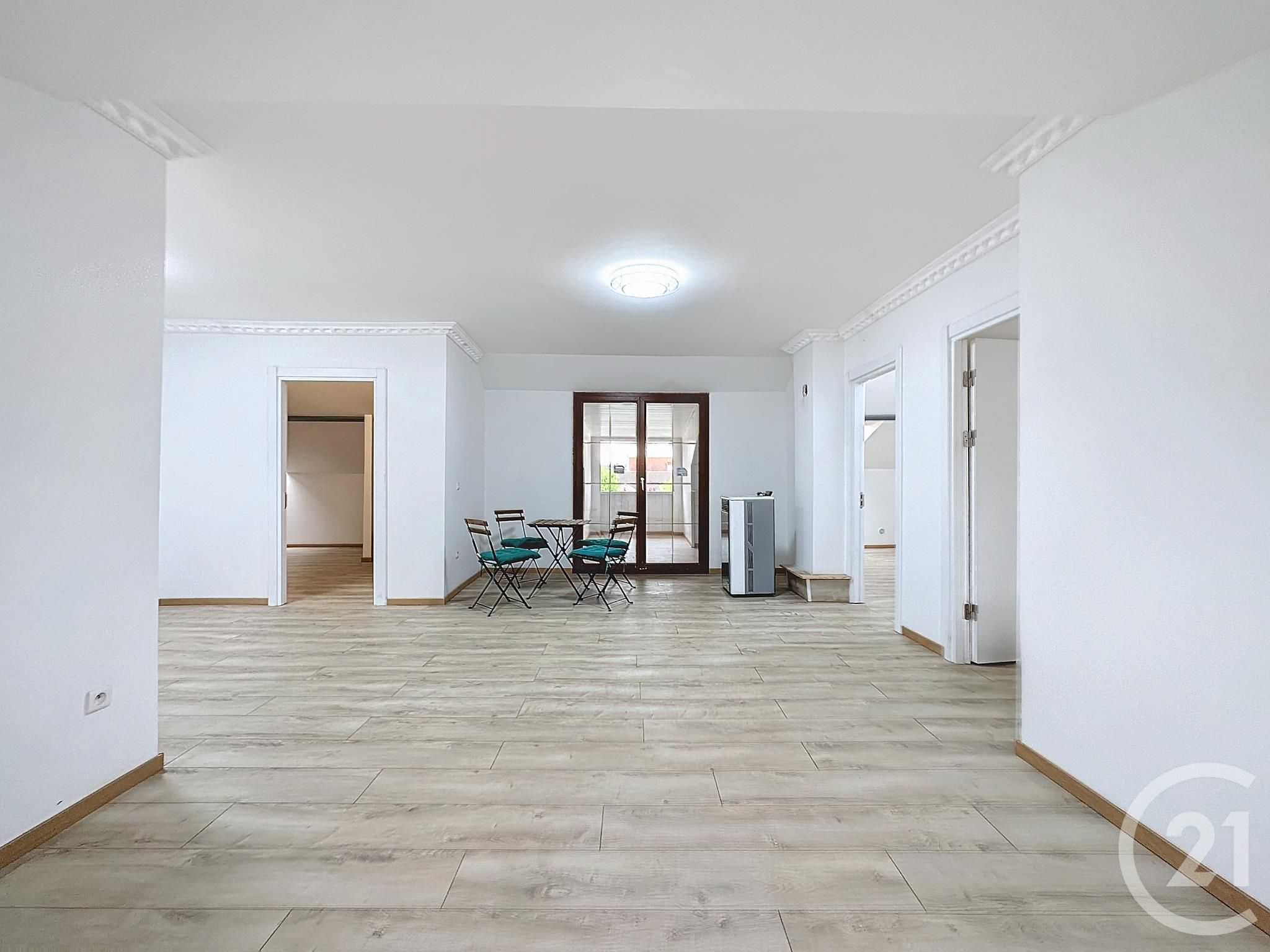 Appartement 80m² — L'Isle-sur-le-Doubs