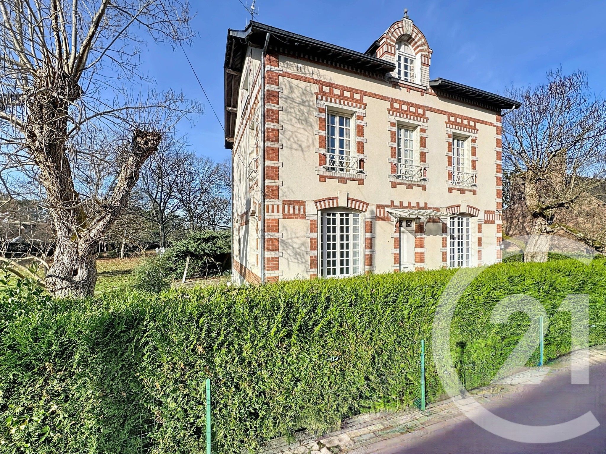 Maison 161m² — La Ferté-Imbault