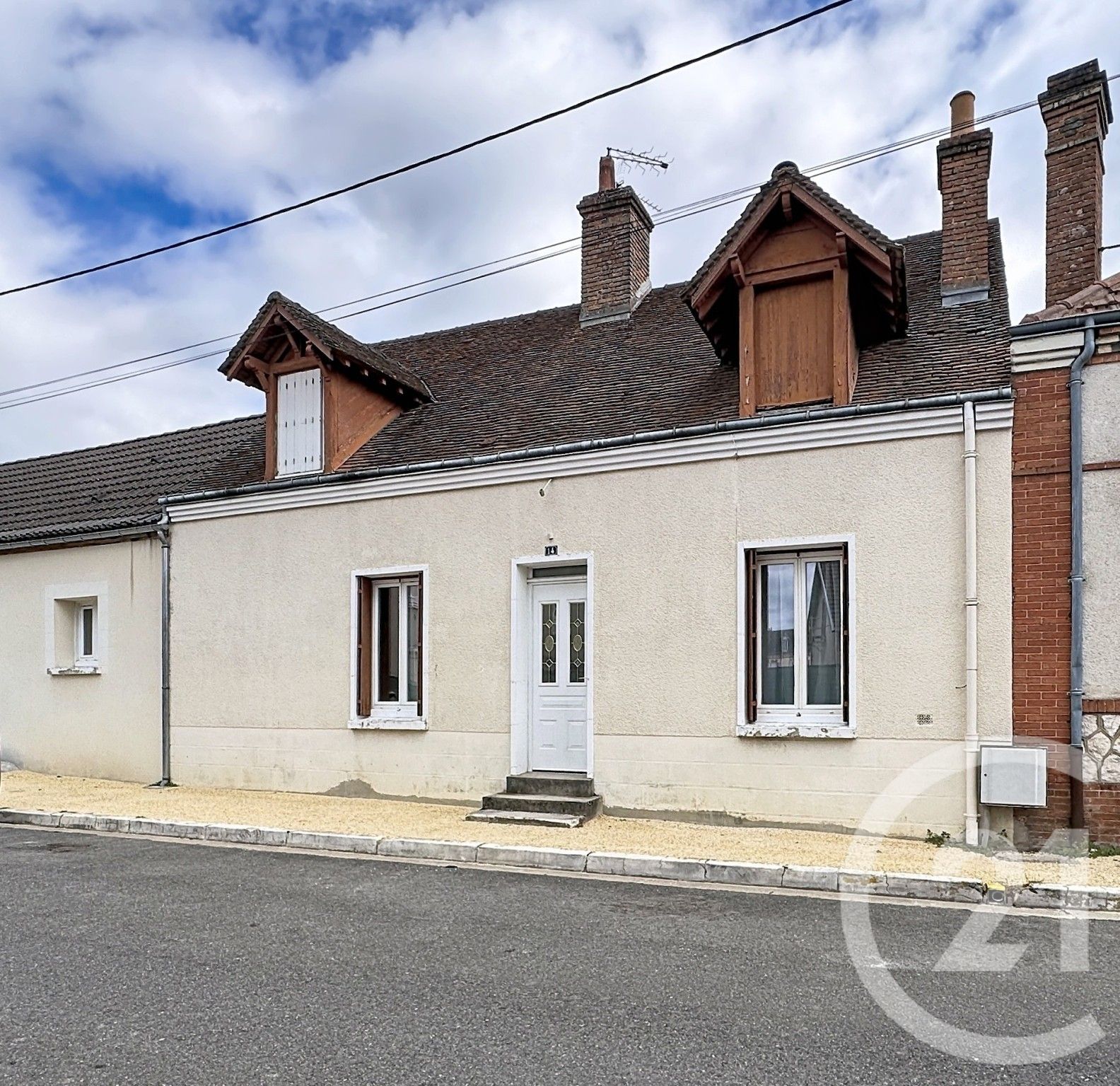 Maison 100m² — Salbris