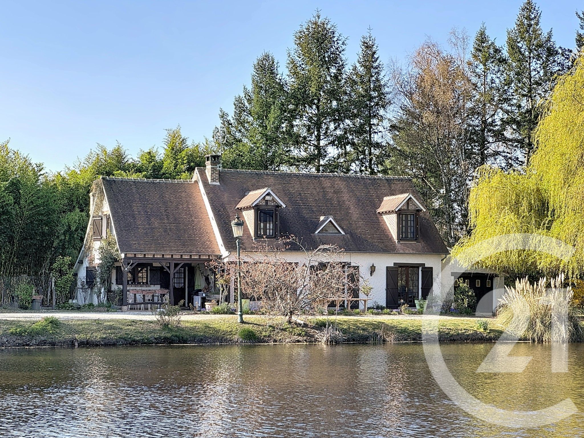 Maison 222m² — Clémont