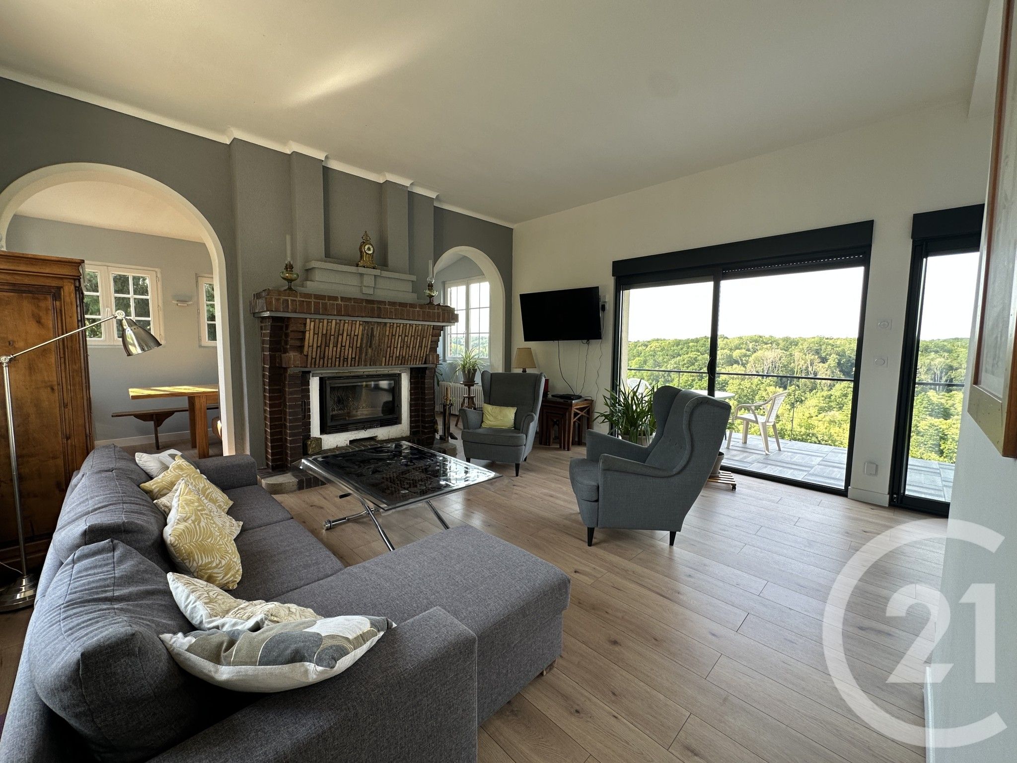 Maison 190m² — Conches-en-Ouche
