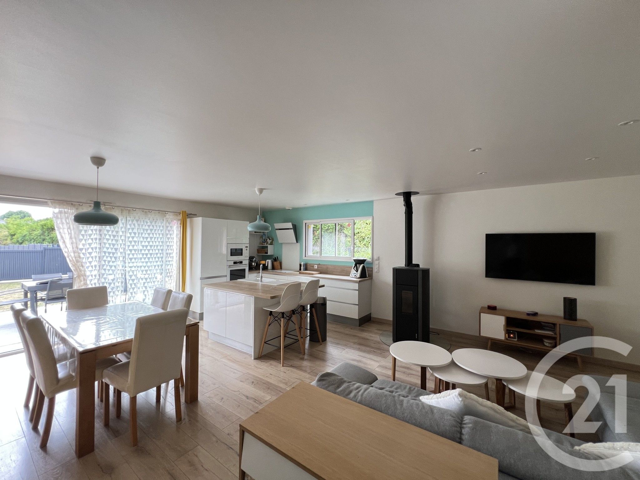 Maison 195m² — Trangé