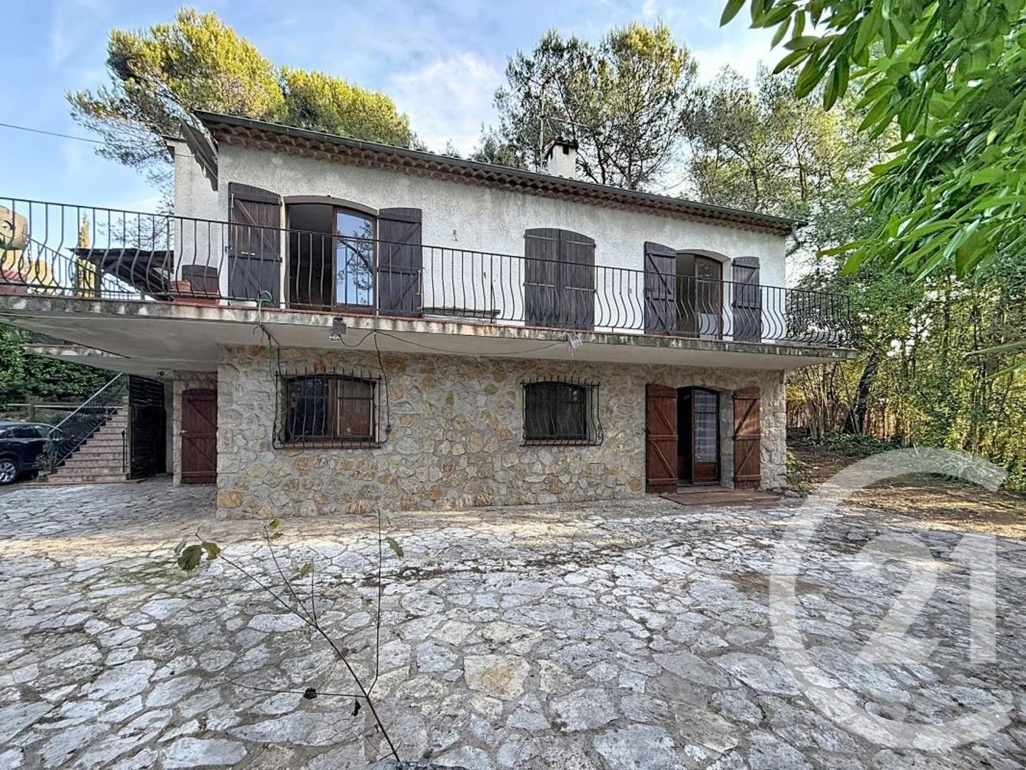 Maison 138m² — Roquefort-les-Pins