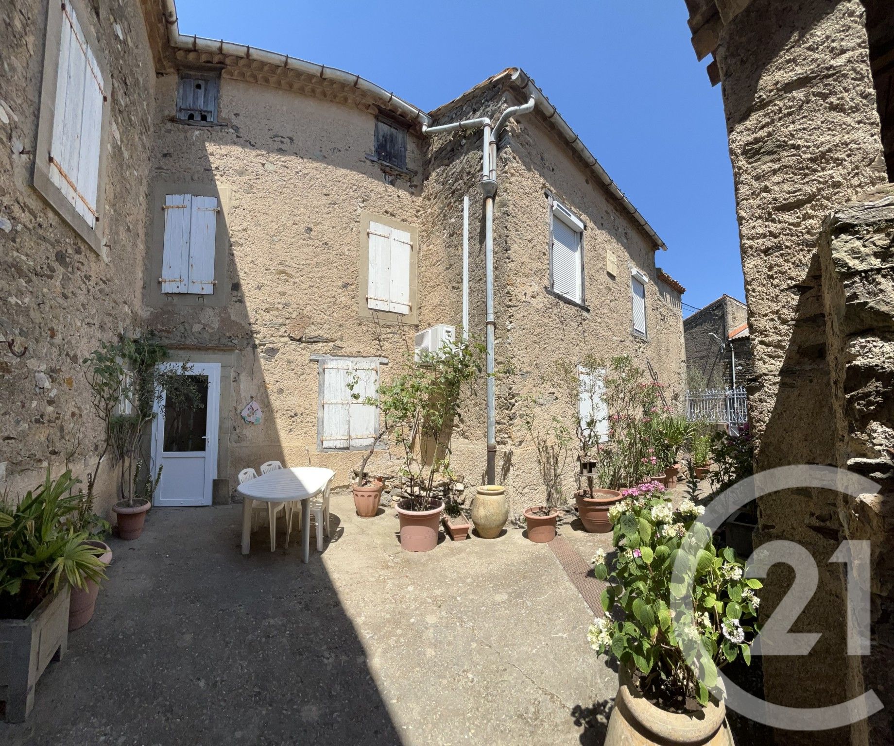 Maison 156m² — Limousis