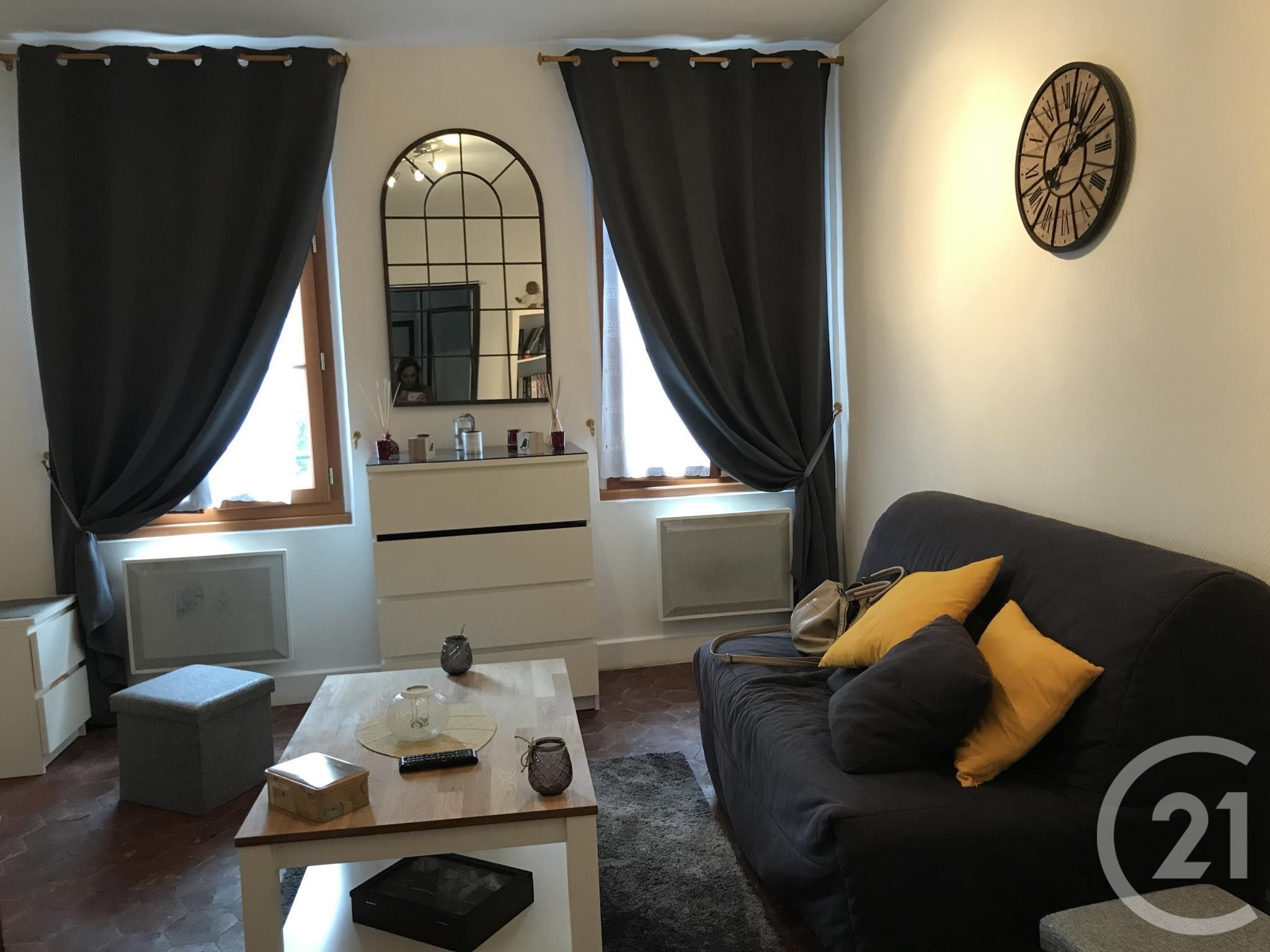 Appartement 26m² — Nemours