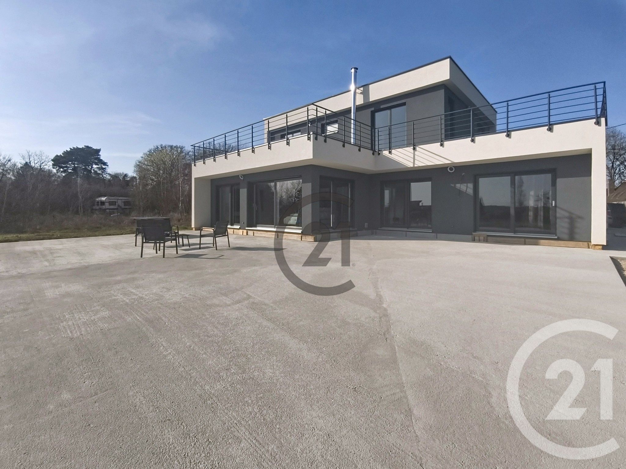 Maison 200m² — Vaudeurs