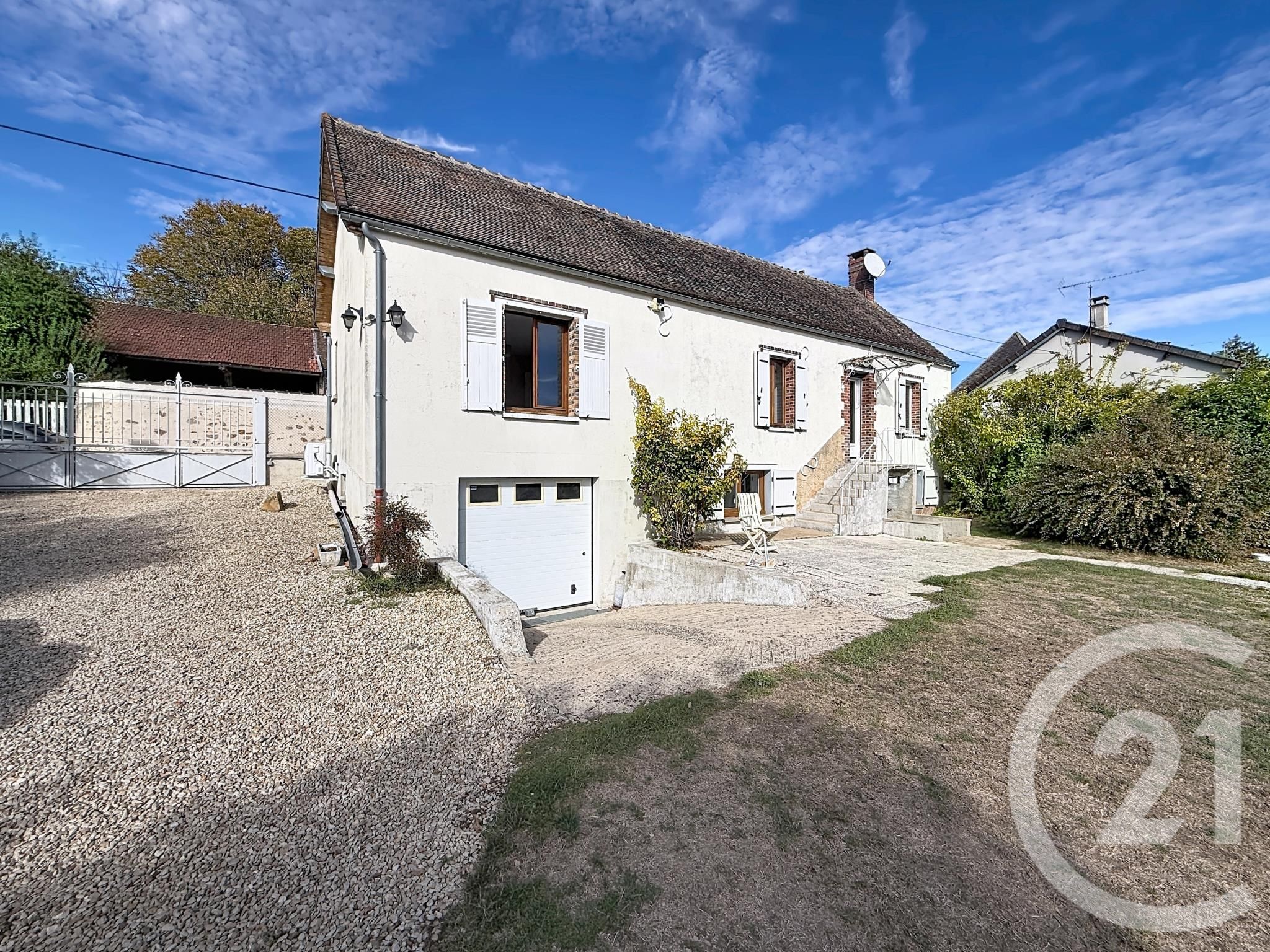 Maison 70m² — Nailly