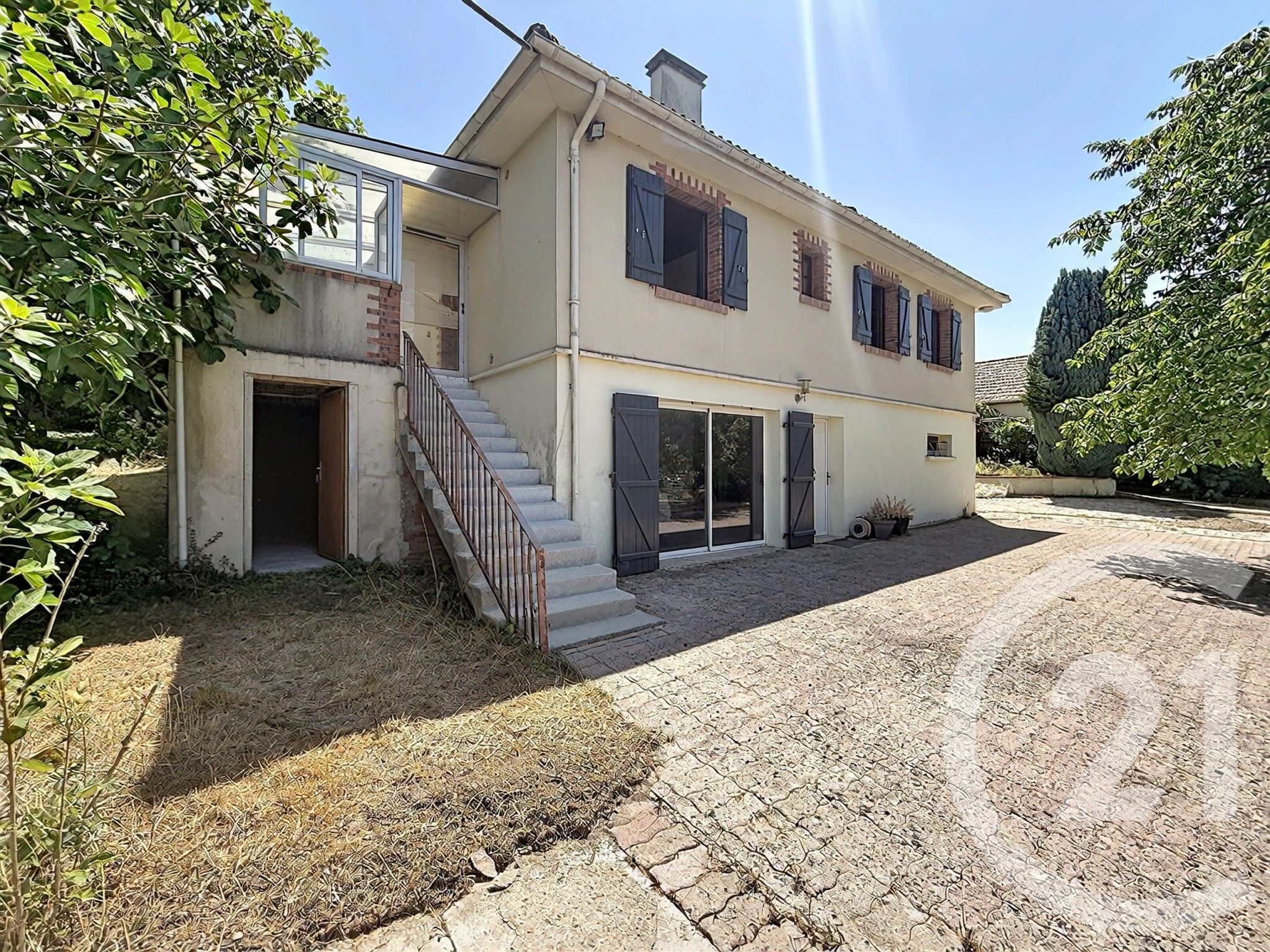 Maison 155m² — Pont-sur-Yonne
