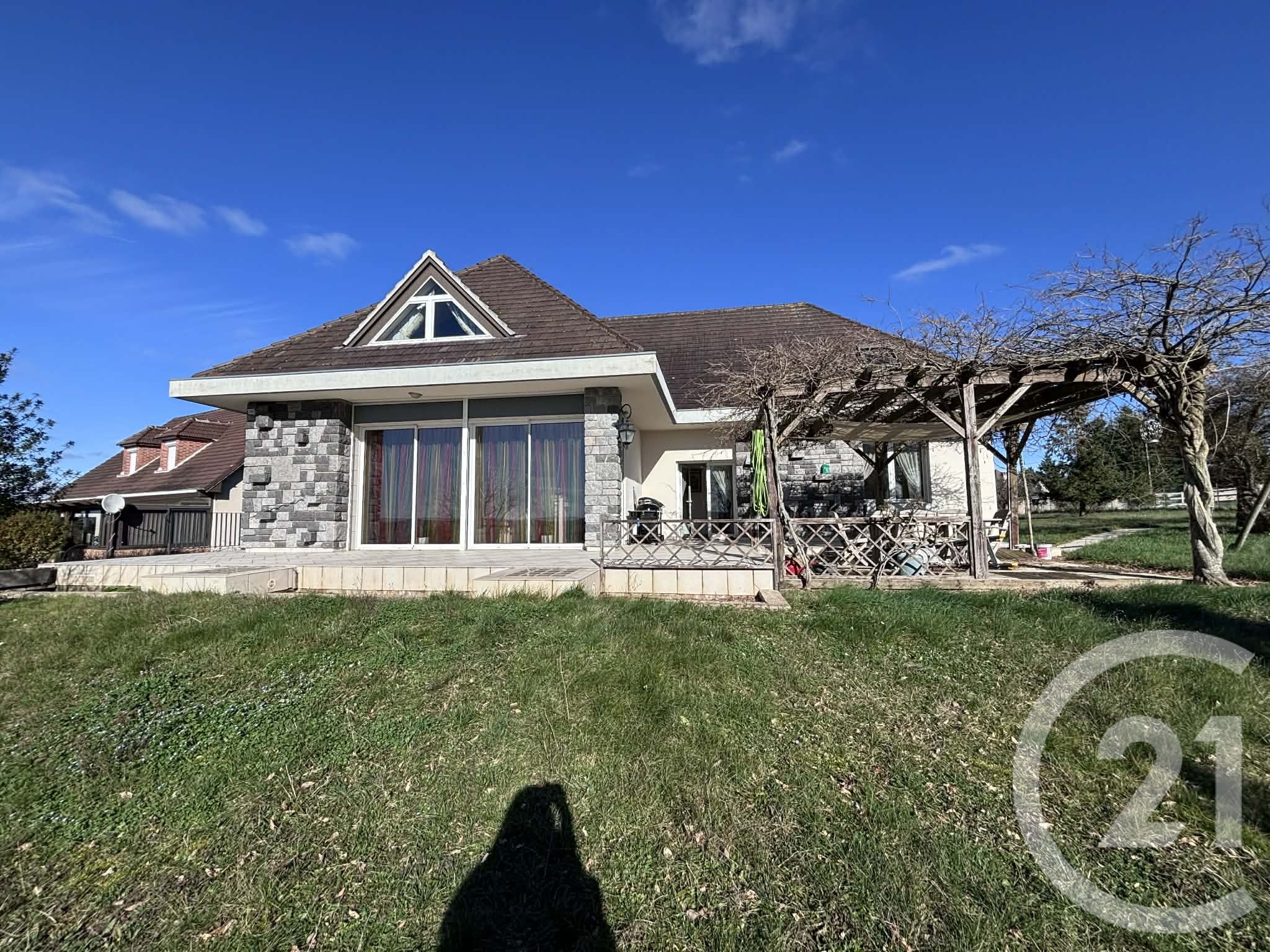 Maison 205m² — Rosoy