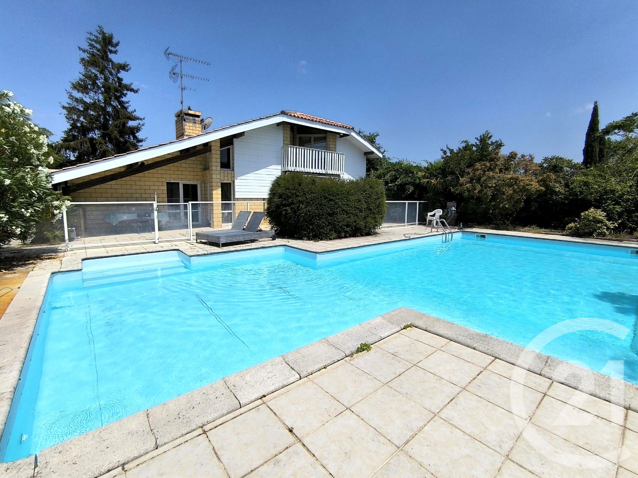 Maison 226m² — Le Porge