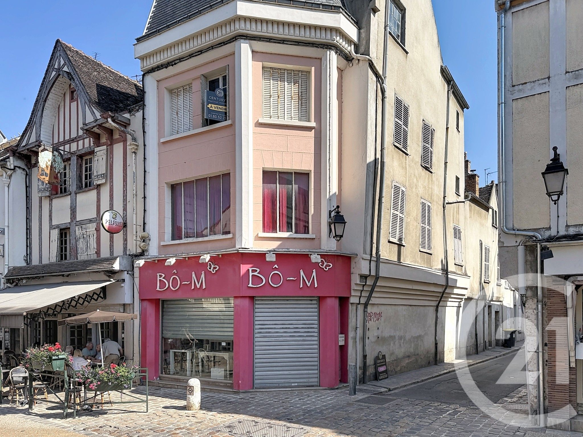 Immeuble 280m² — Provins