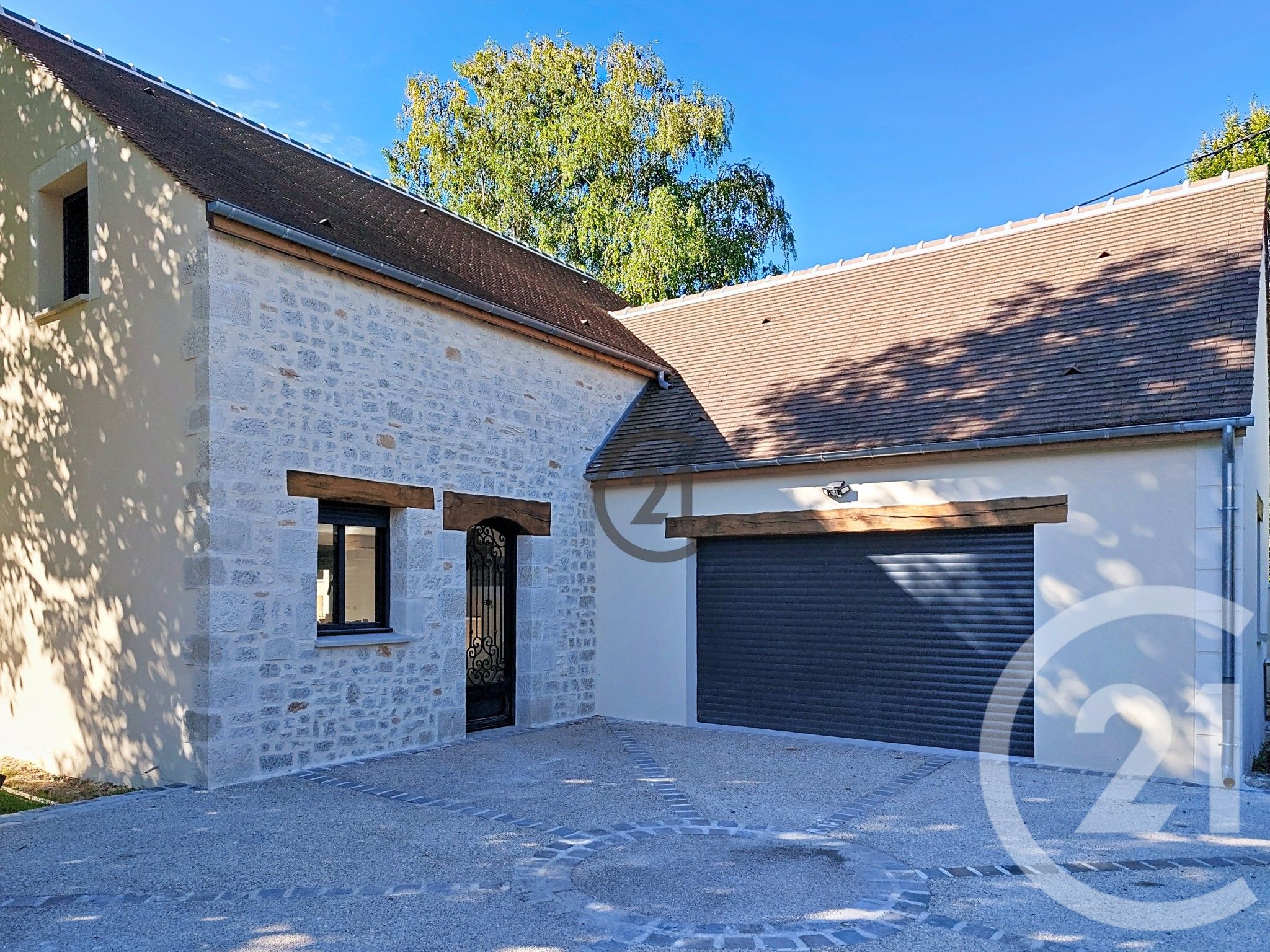 Maison 155m² — Chalautre-la-Petite