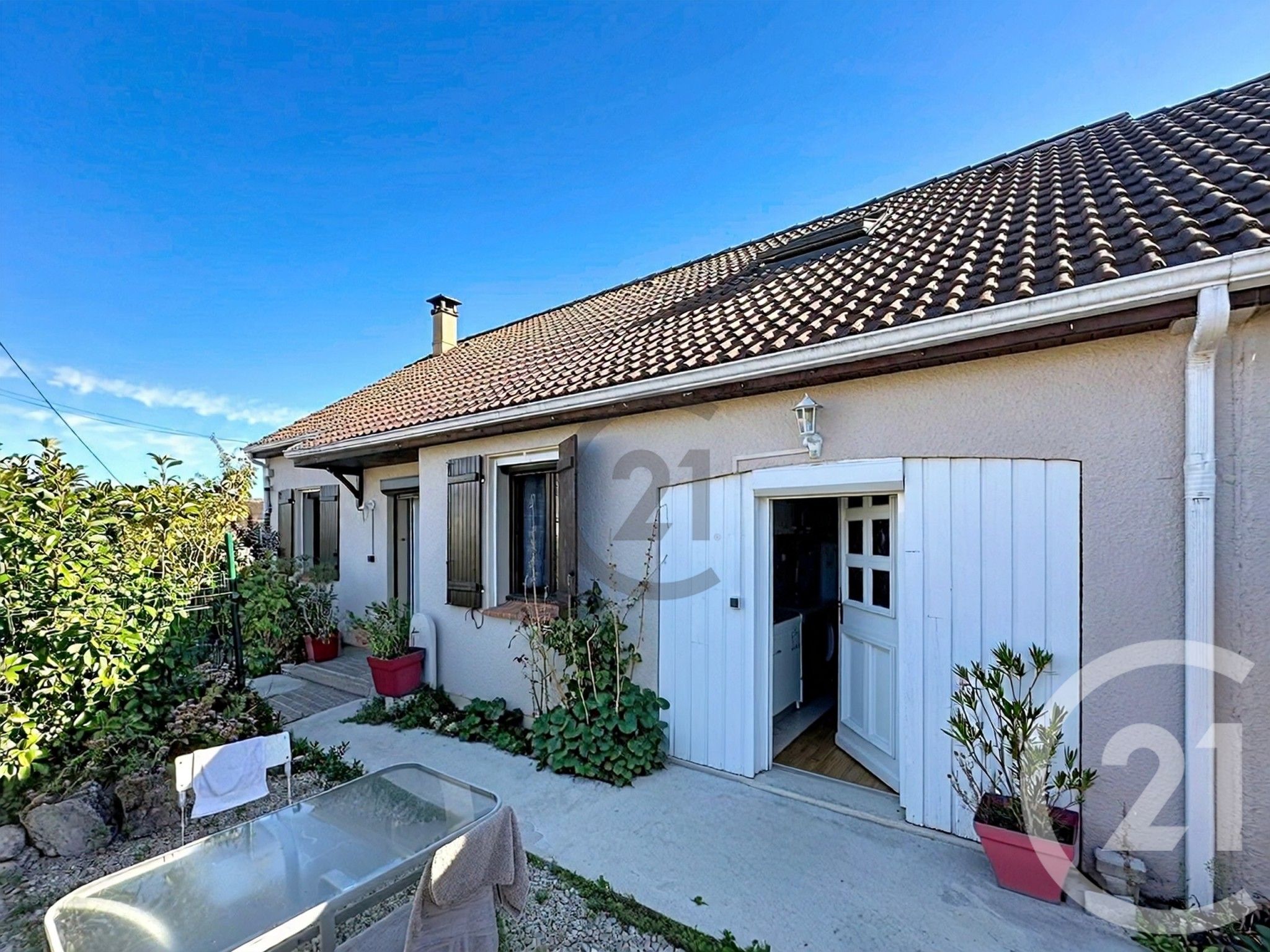 Maison 105m² — Sainte-Colombe