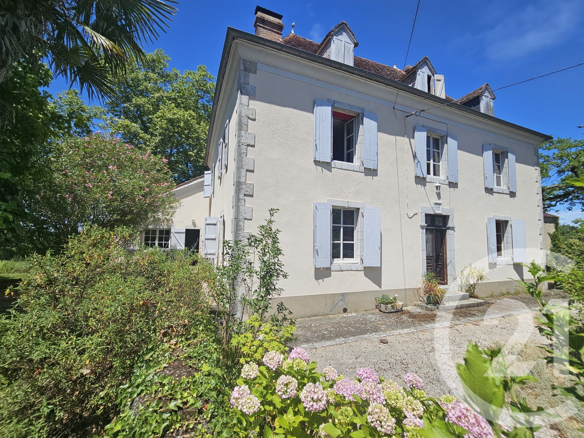 Maison 316m² — Orthez
